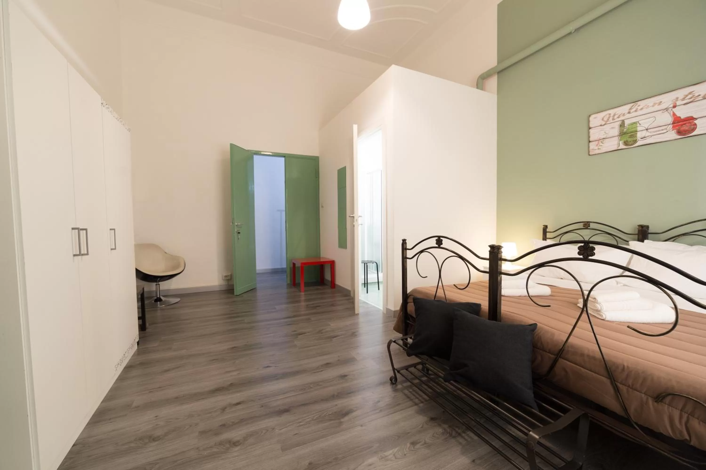 Bedroom, Bed in Tra L'Etna E Il Mare B&B