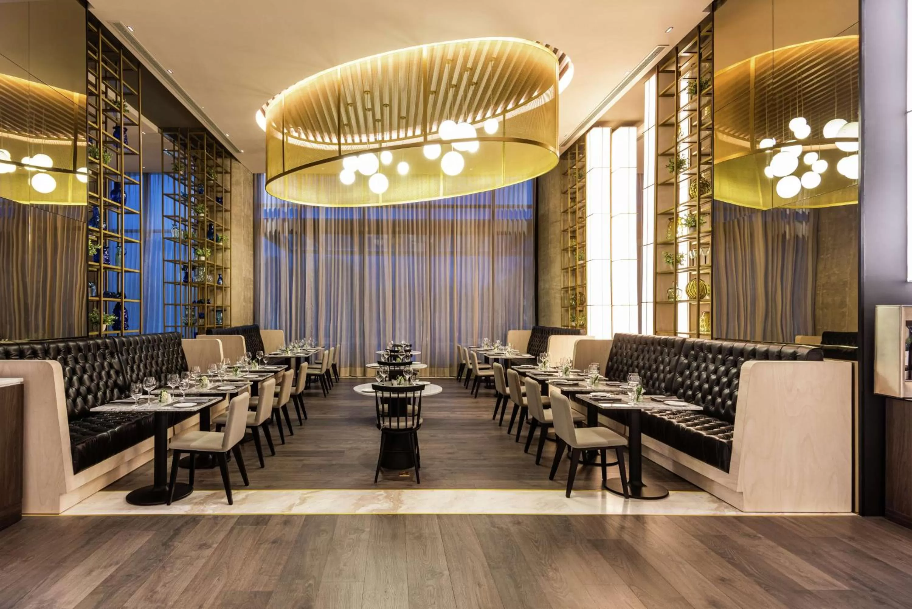 Restaurant/places to eat in Hilton Bogota Corferias