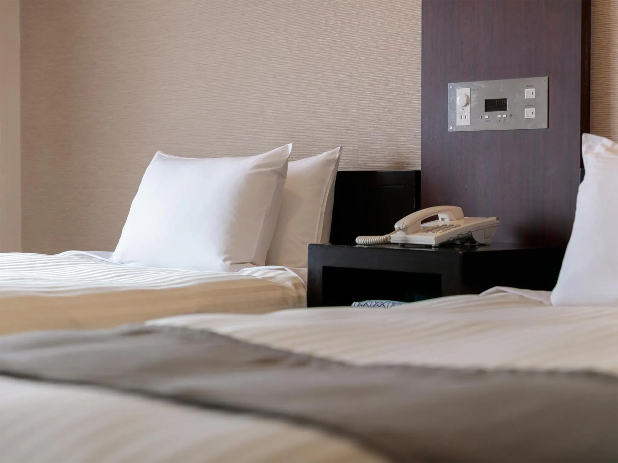 Bed in Nara Royal Hotel