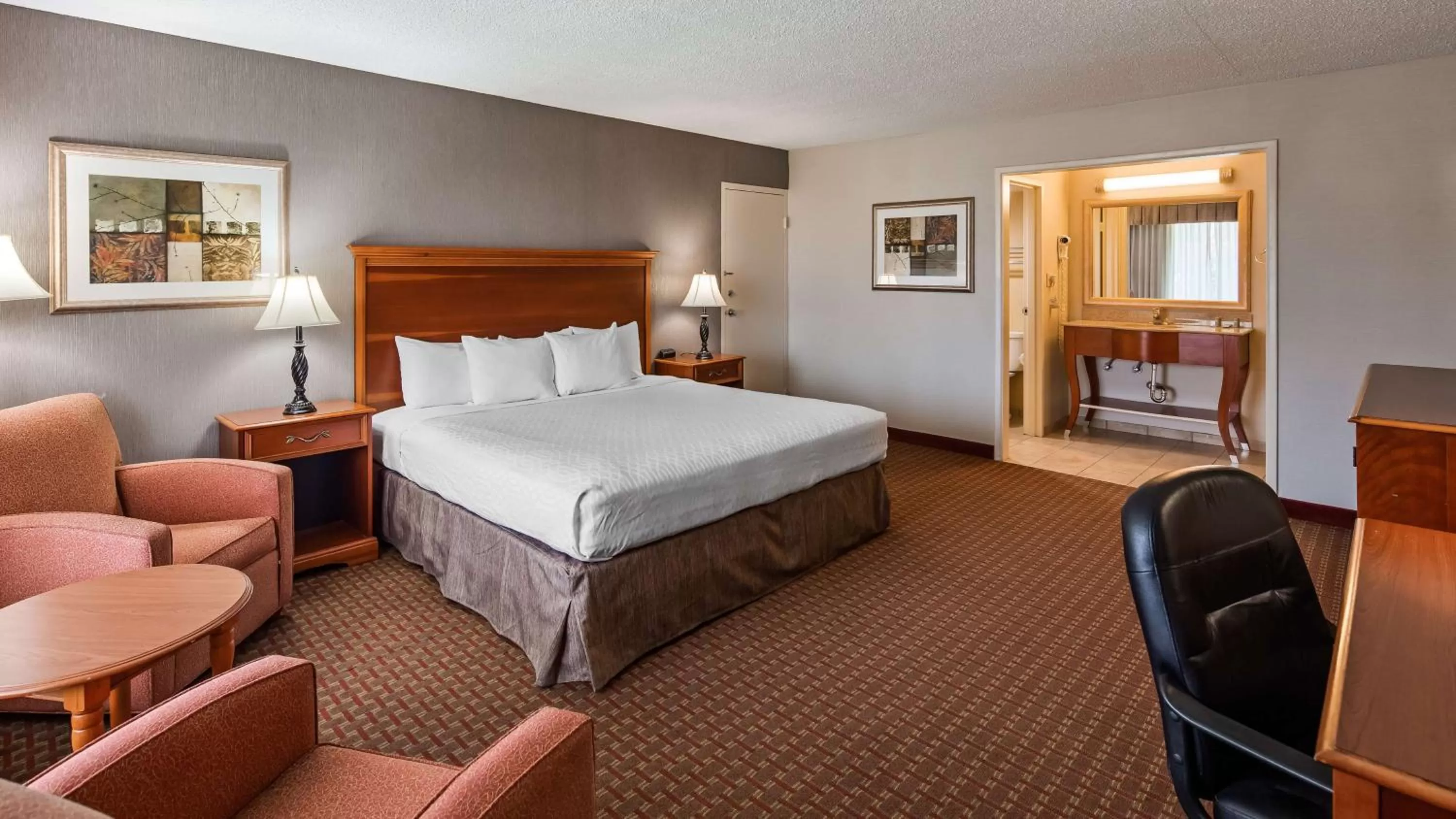 King Room - Smoking  in Best Western Culpeper Inn