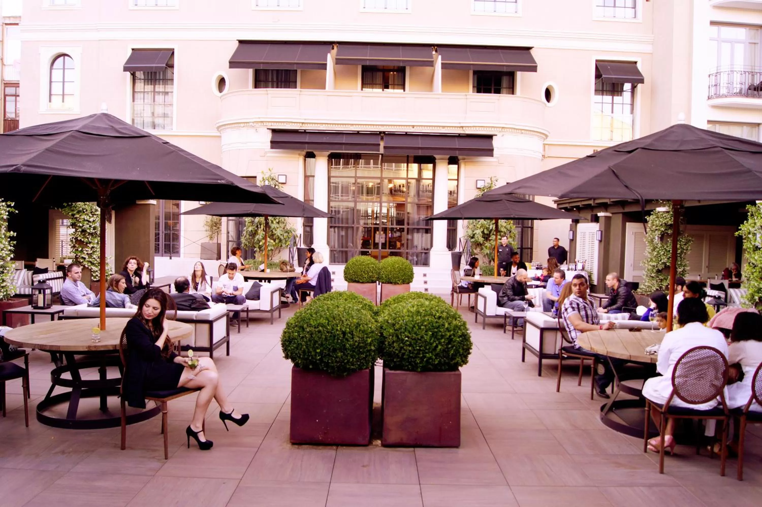 Patio in Hotel Granvia