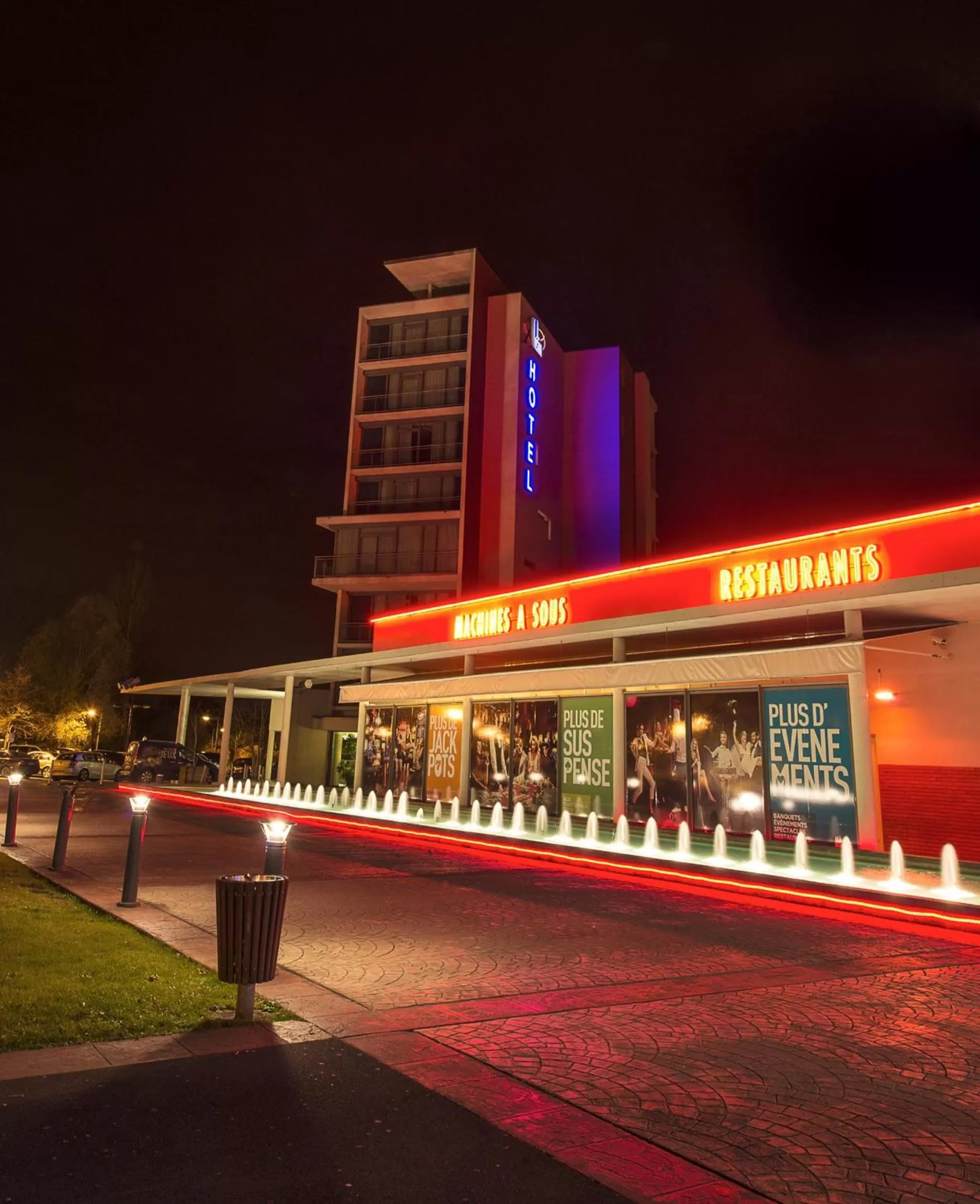 Facade/entrance in Hotel du Pasino