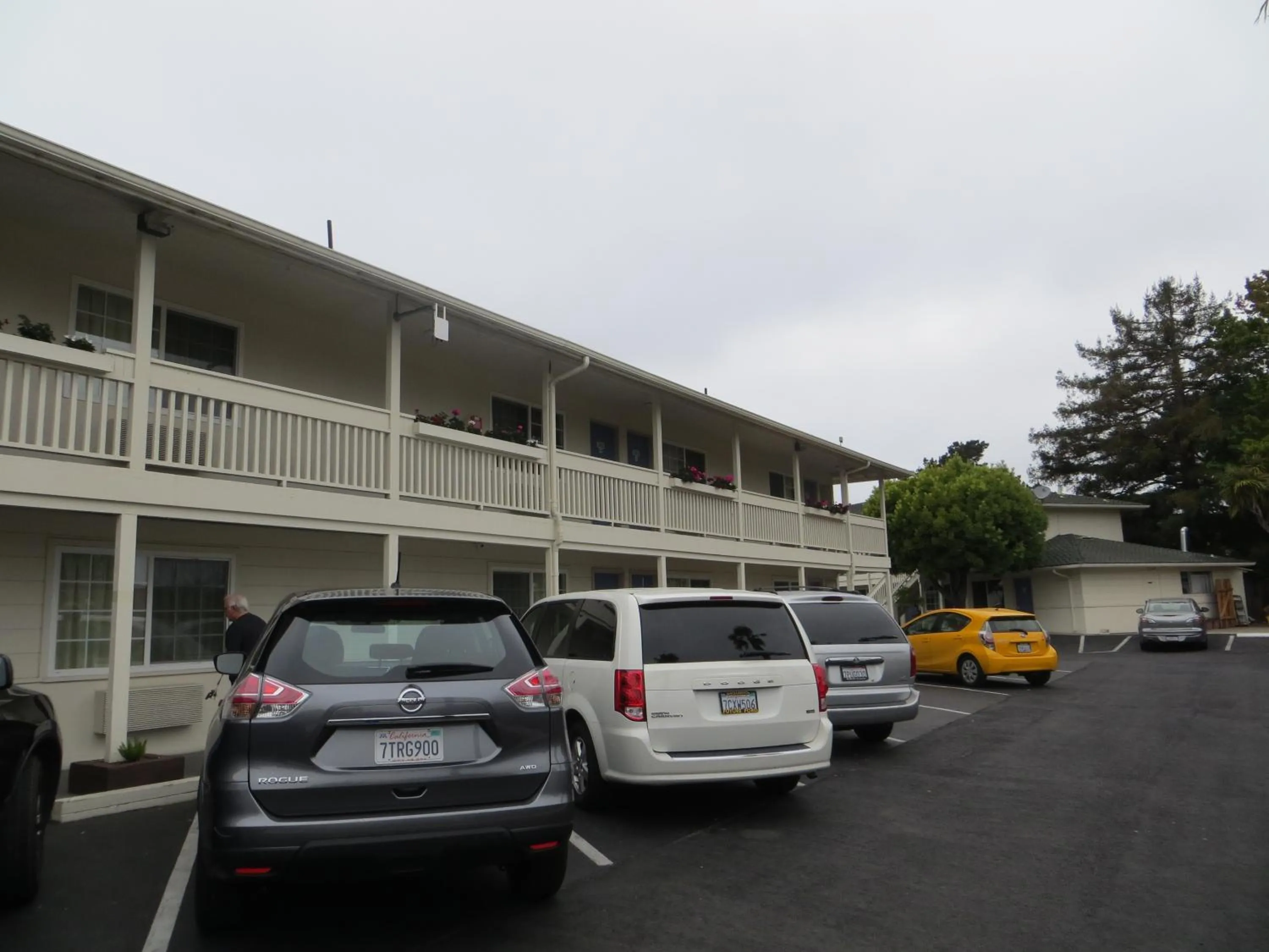 Facade/entrance, Property Building in Motel 6 - Downtown Monterey