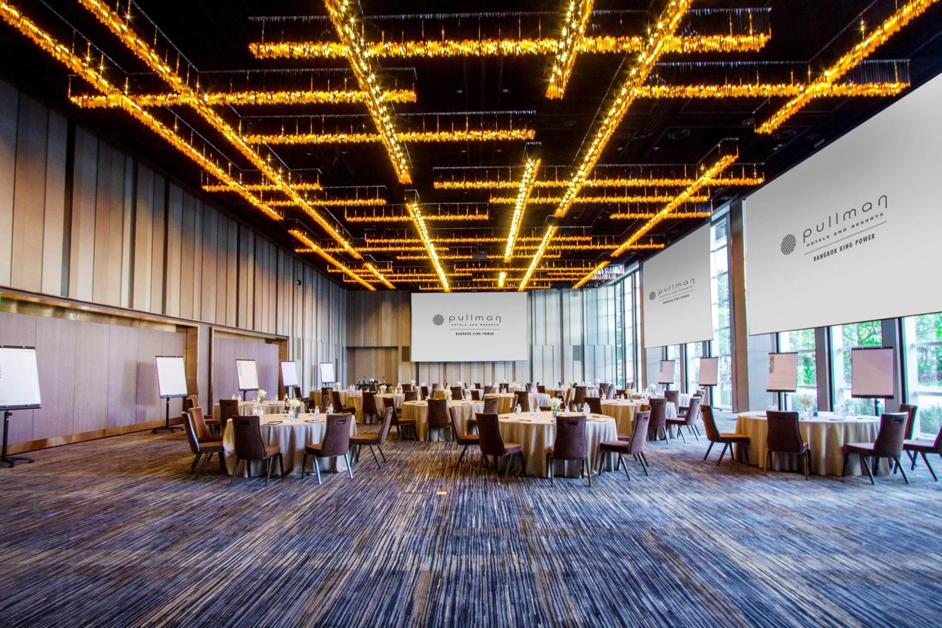 Property building in Pullman Bangkok King Power