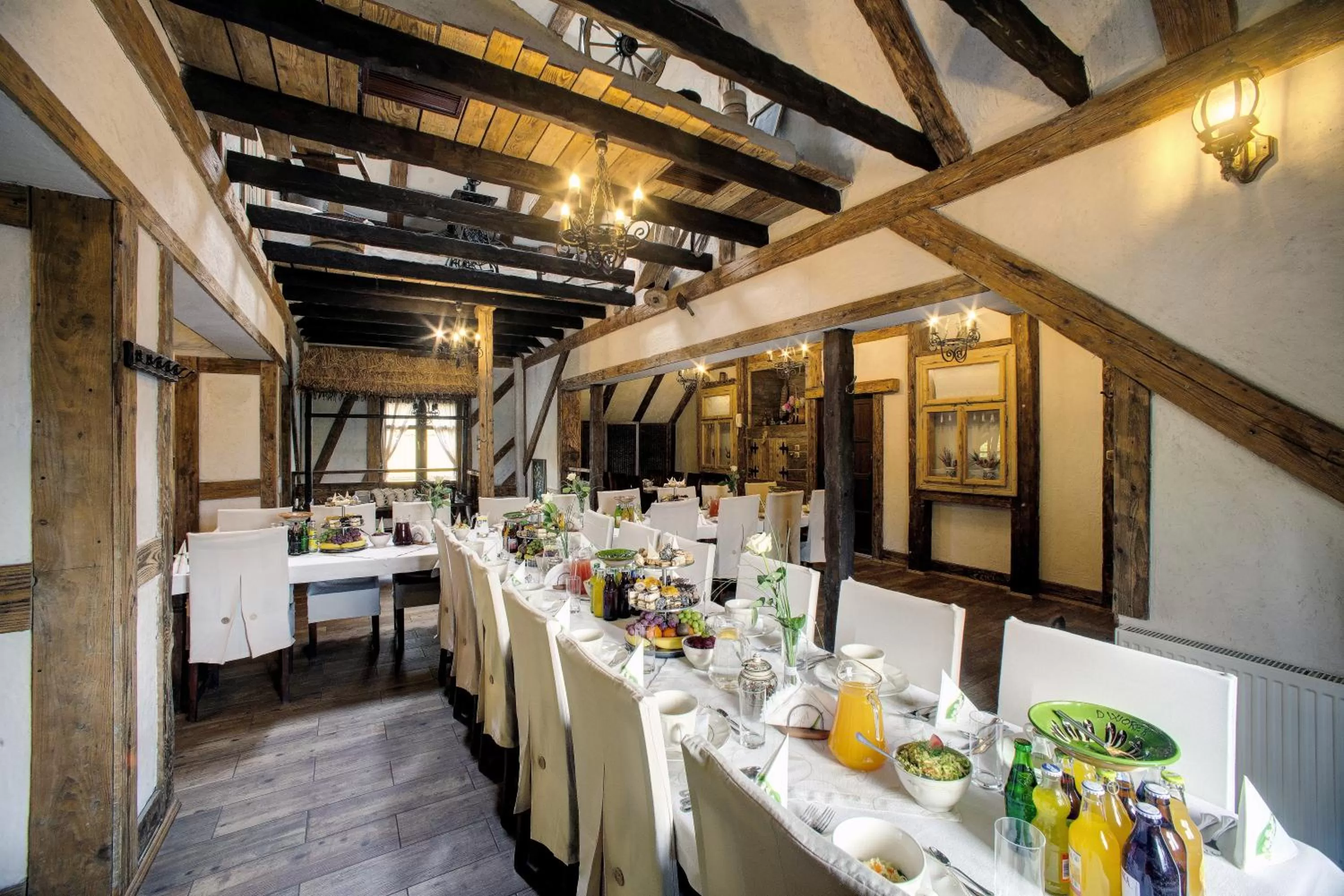 Restaurant/places to eat in Dworek Sanocki