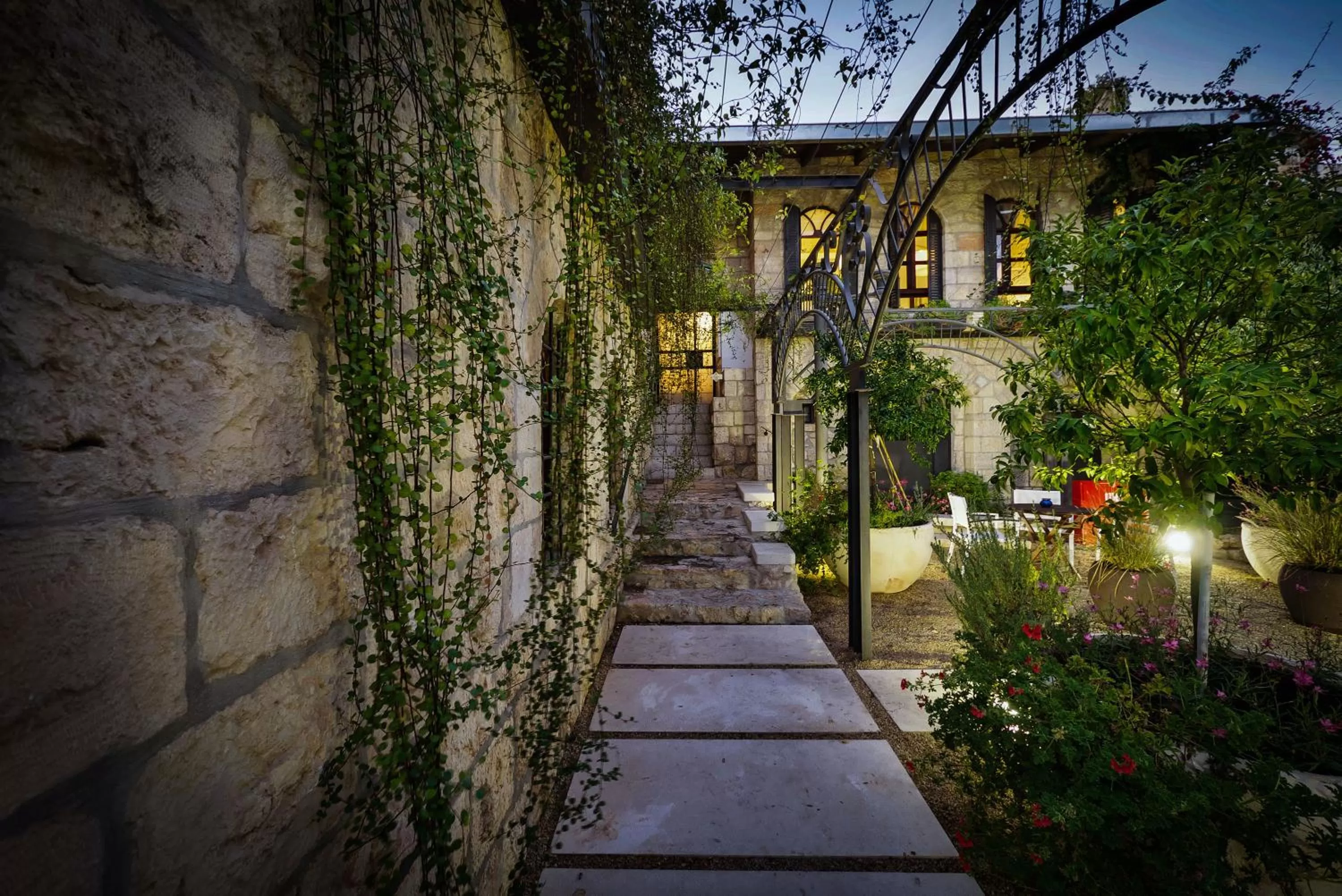 Facade/entrance in Alegra Boutique Hotel
