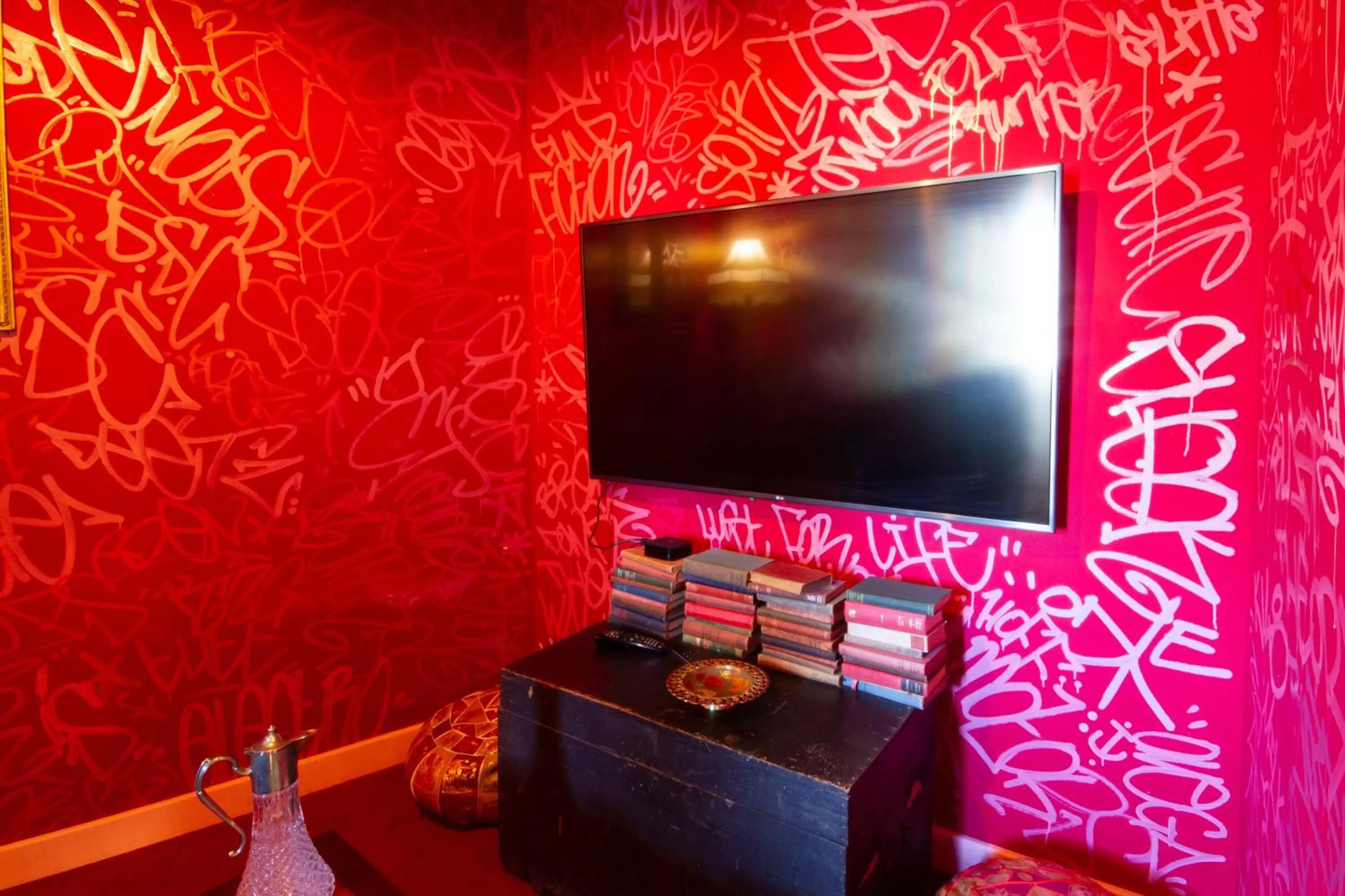 TV and multimedia in The Walled Off Hotel