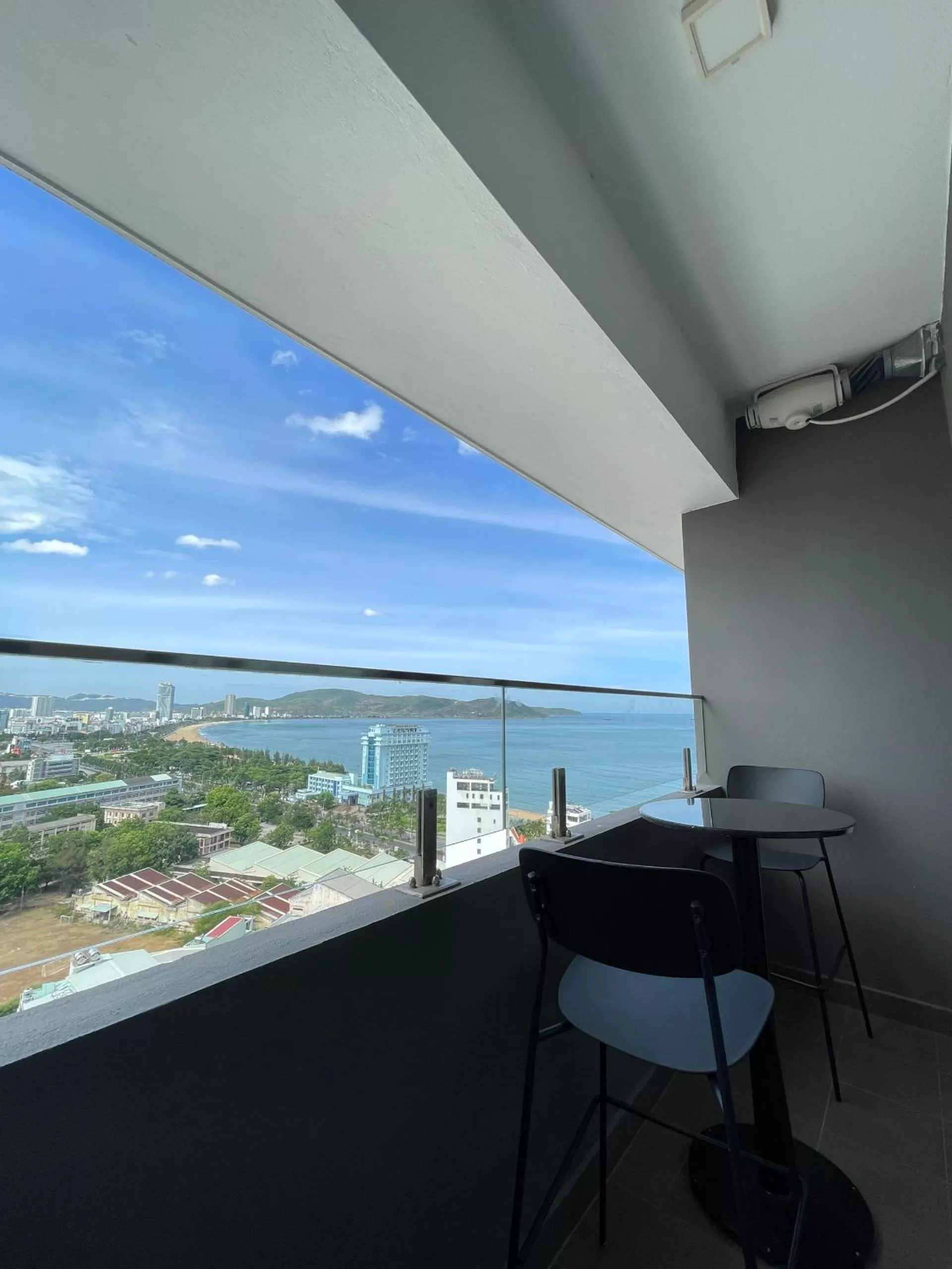 Day in Tony Apartment -FLC Sea Tower Quy Nhon