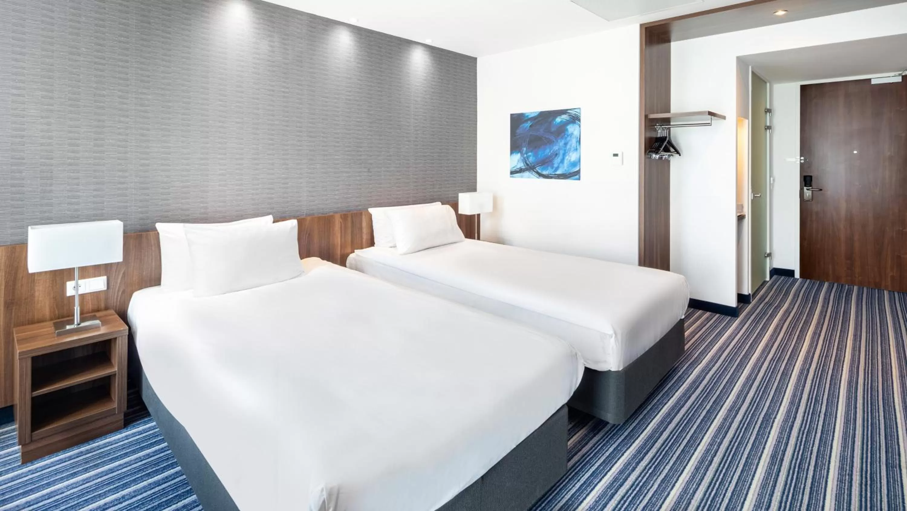 Photo of the whole room, Bed in Holiday Inn Express Amsterdam - Sloterdijk Station by IHG