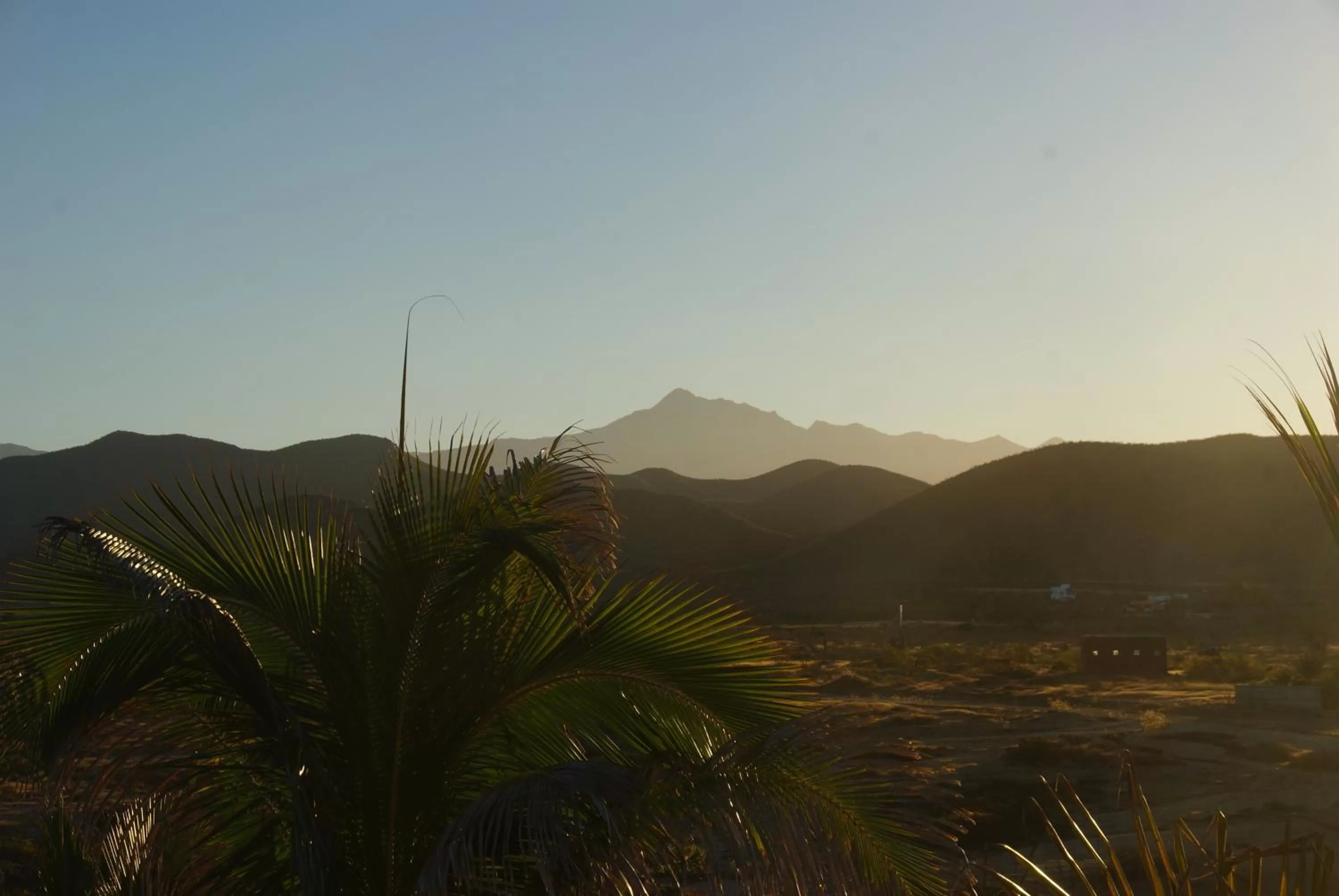 Mountain view in Cerritos Beach Inn