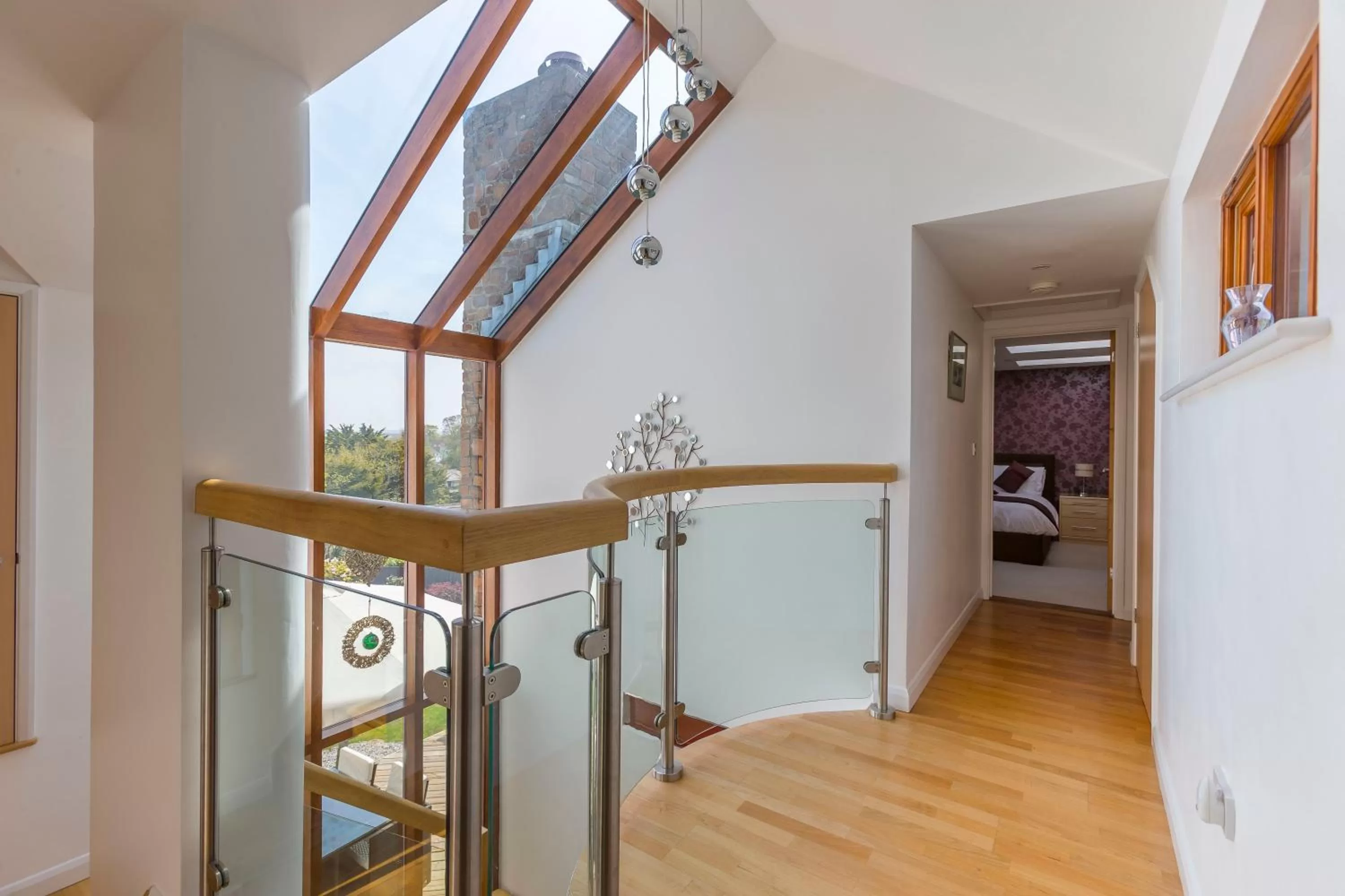 Property building in Oak Lodge B&B