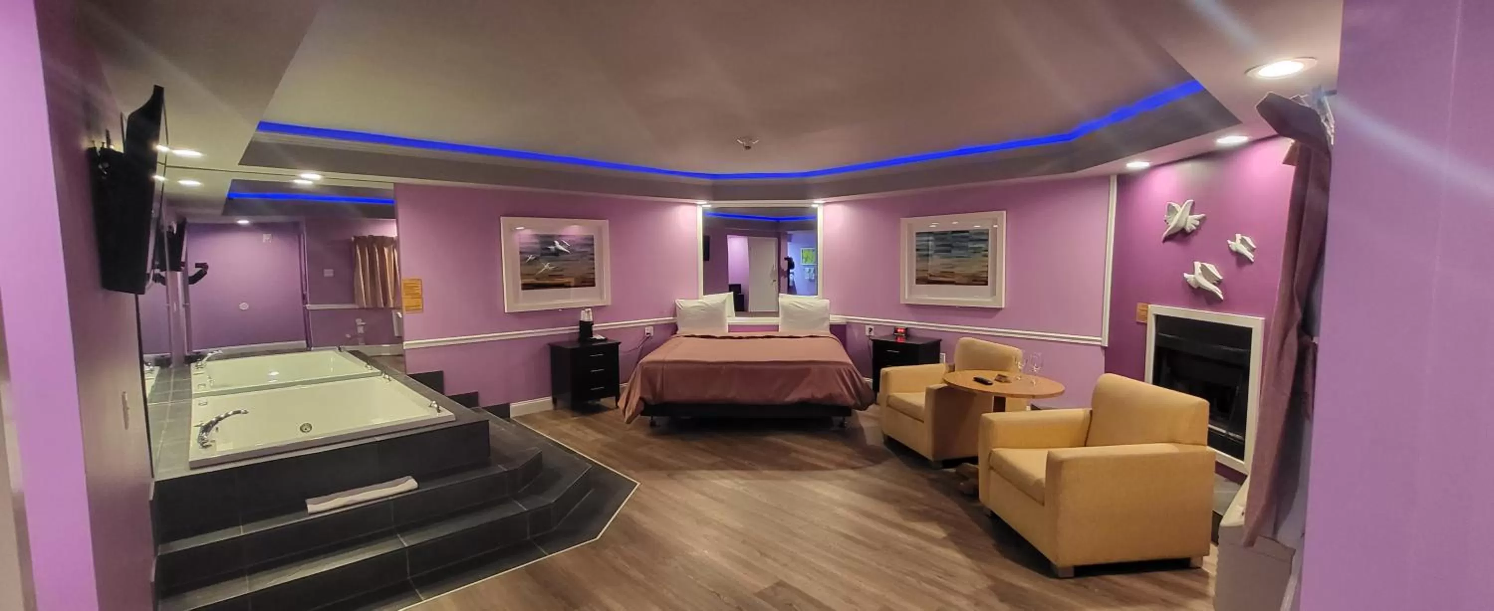 Bed in Inn of the Dove - Romantic Luxury Suites with Jacuzzi & Seasonal Fireplace at Harrisburg-Hershey-Philadelphia, PA