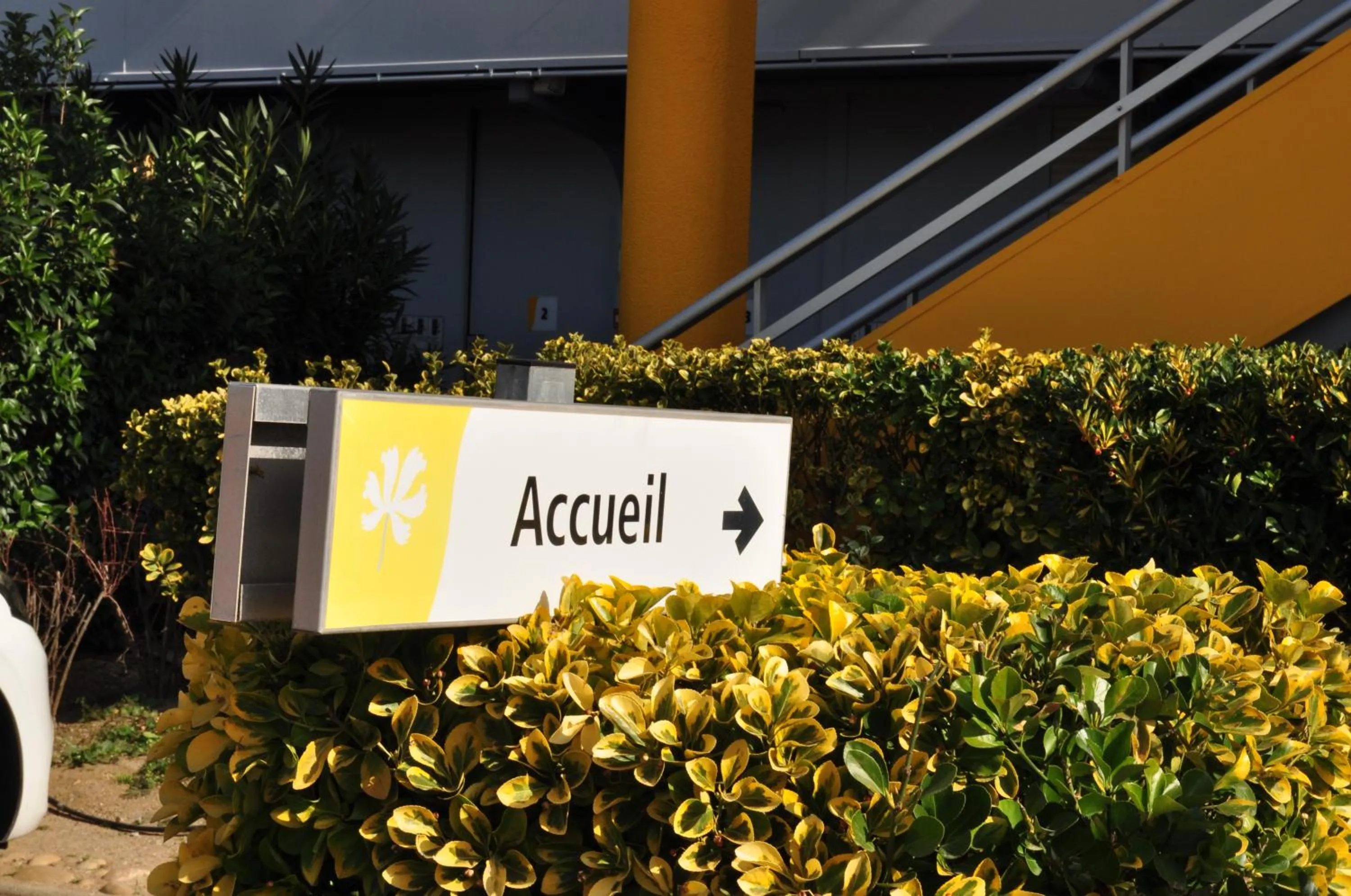 Property logo or sign in Premiere Classe Sete - Balaruc