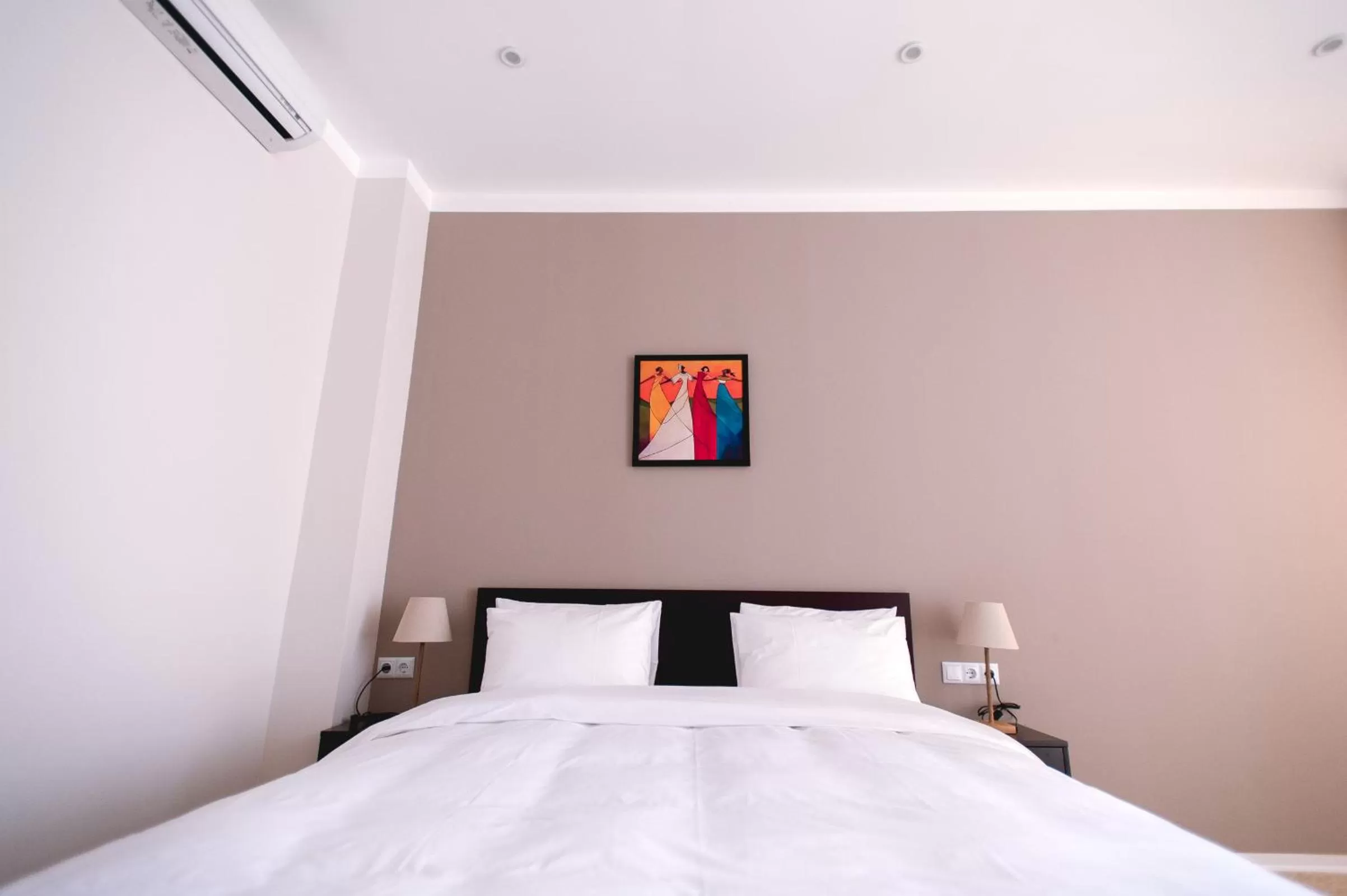 Bed in Piazza Four Colours