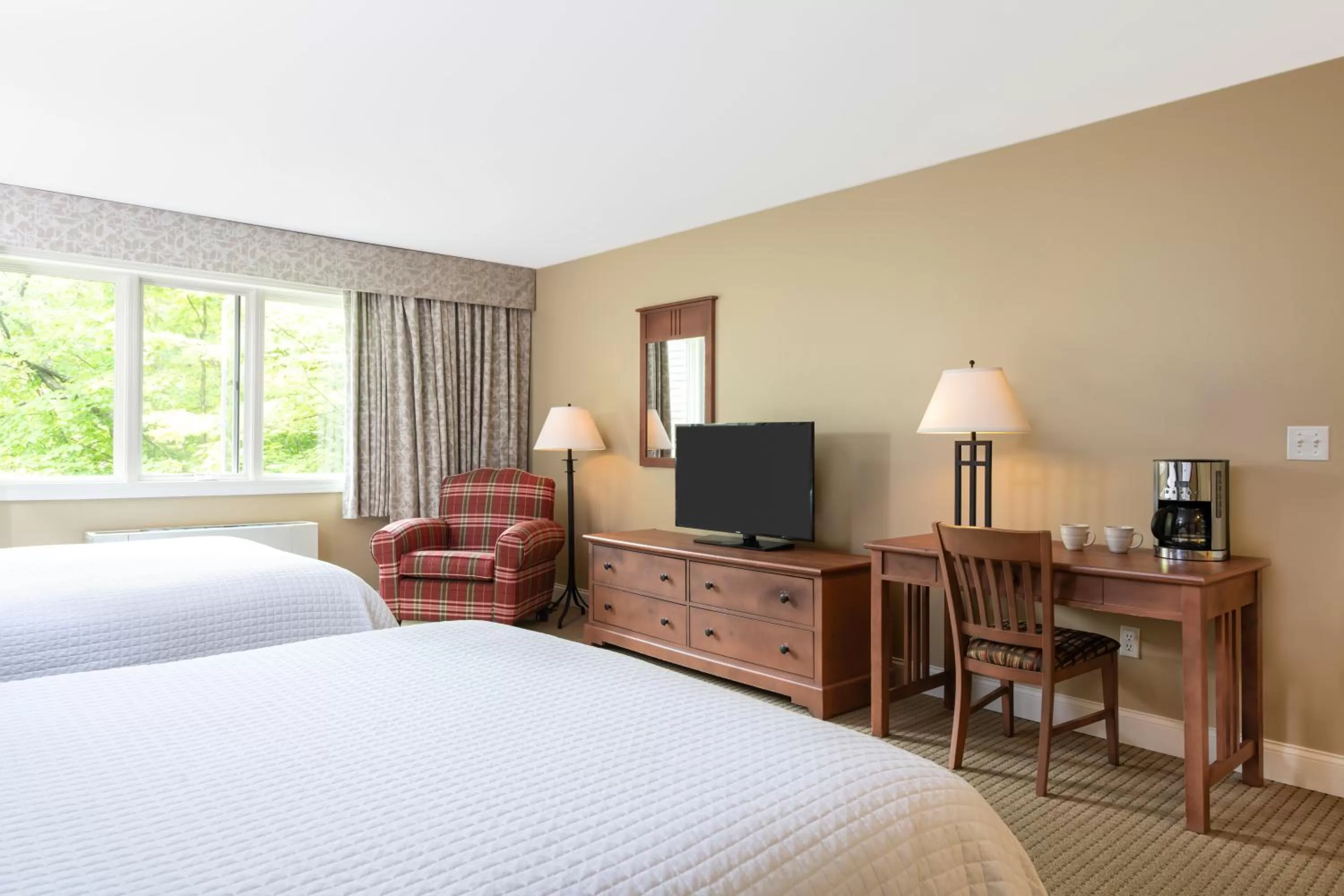 Photo of the whole room, Bed in Grand Summit Resort, A Vail Resorts Property