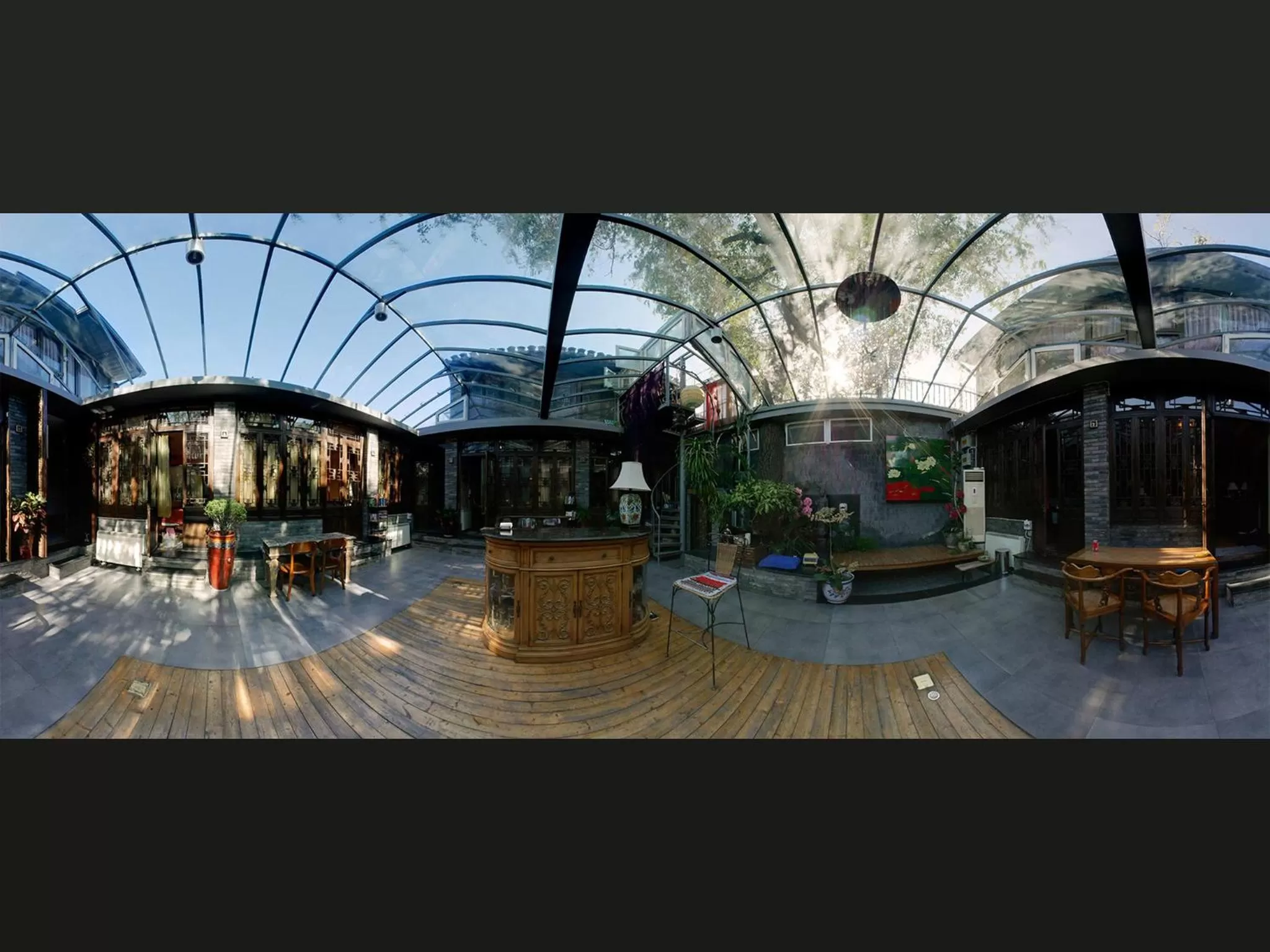 Lounge or bar in Kelly‘s Courtyard Hotel