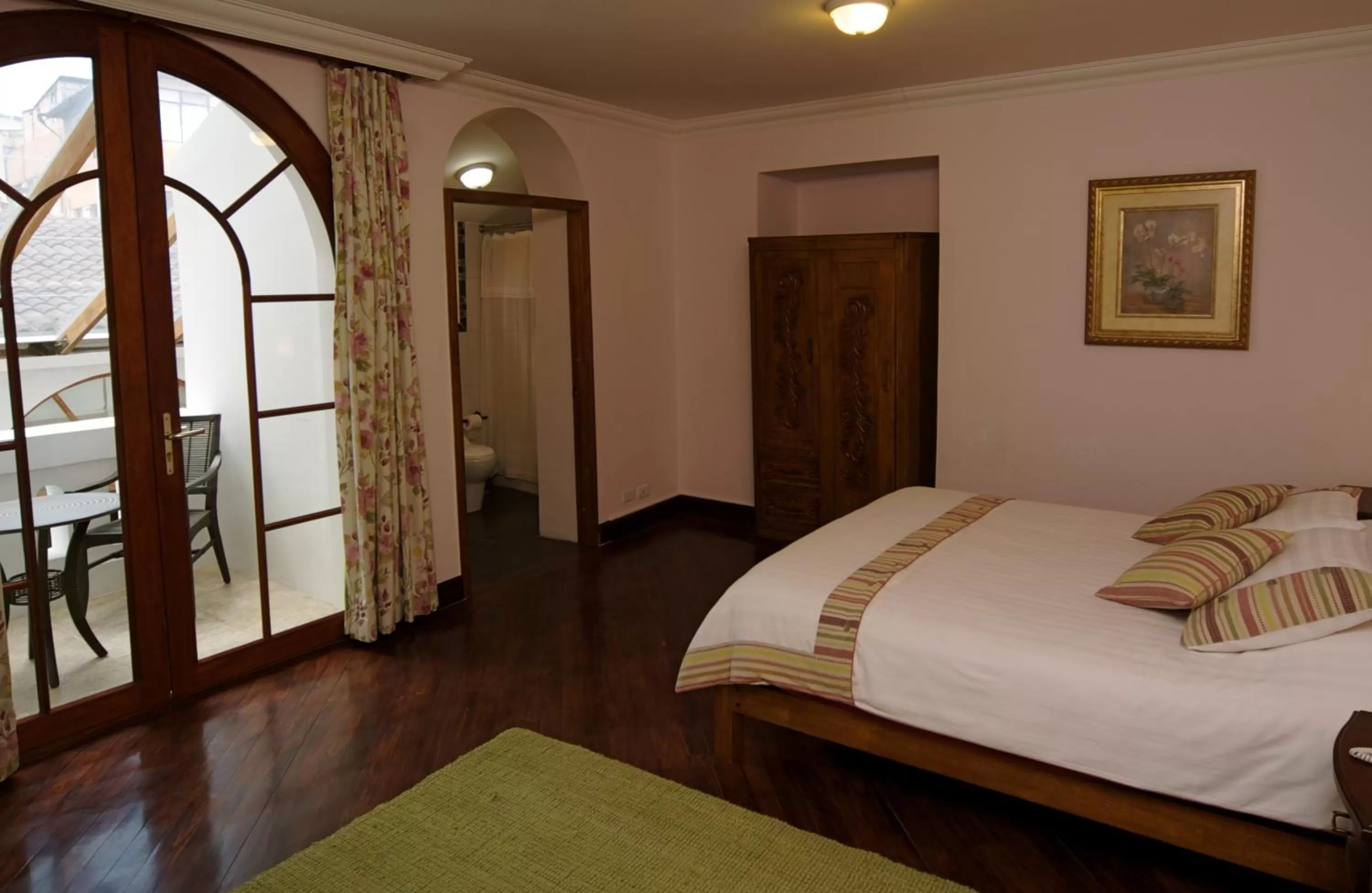 Day, Bed in Boutique Hotel Casa Foch