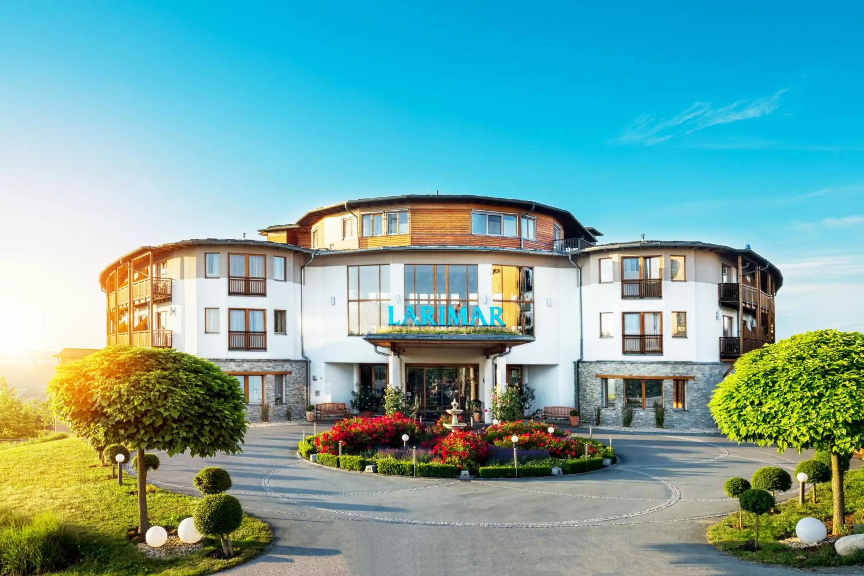 Facade/entrance in Hotel & Spa Larimar