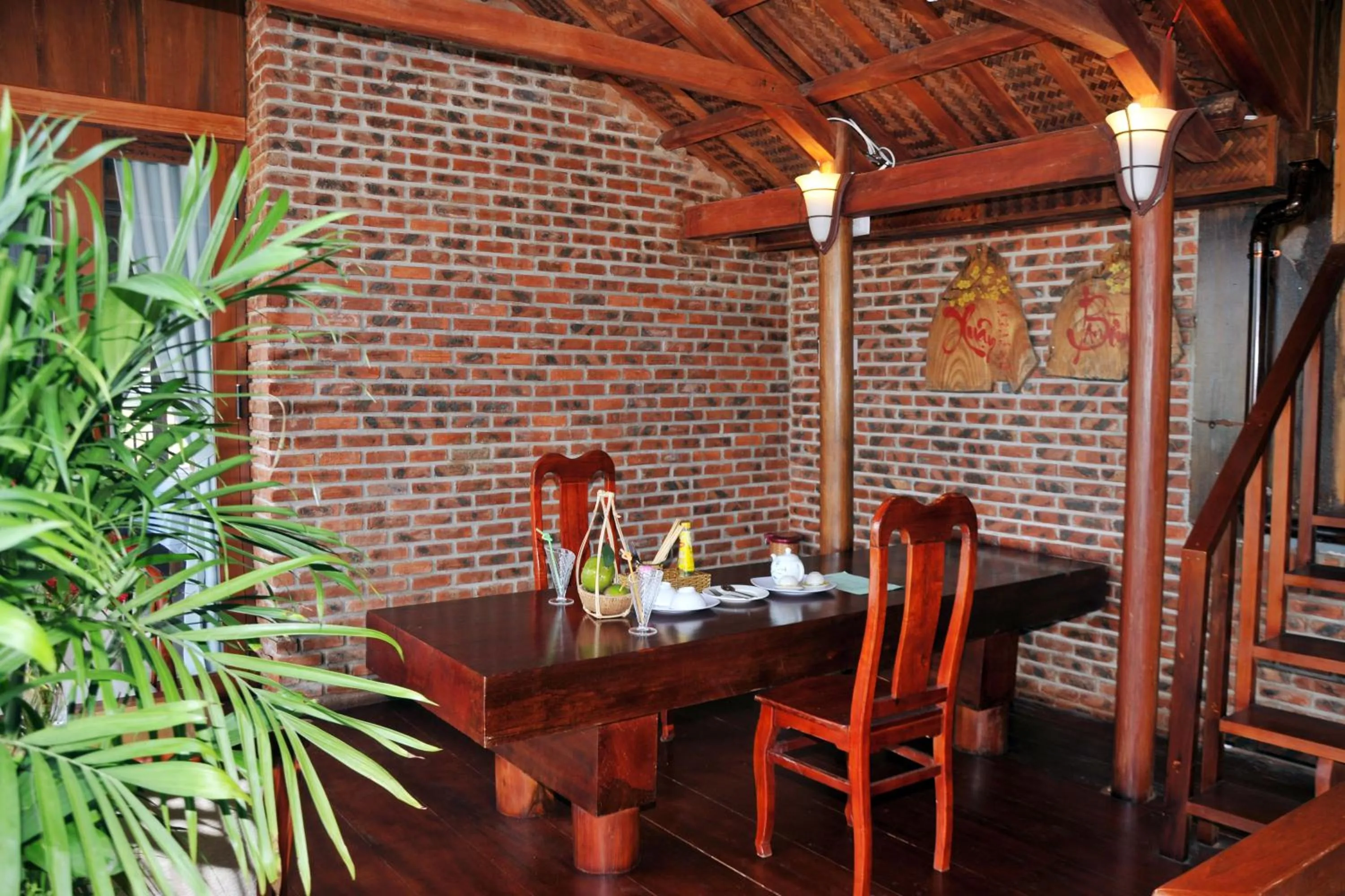 Restaurant/places to eat in Seaside An Bang Homestay