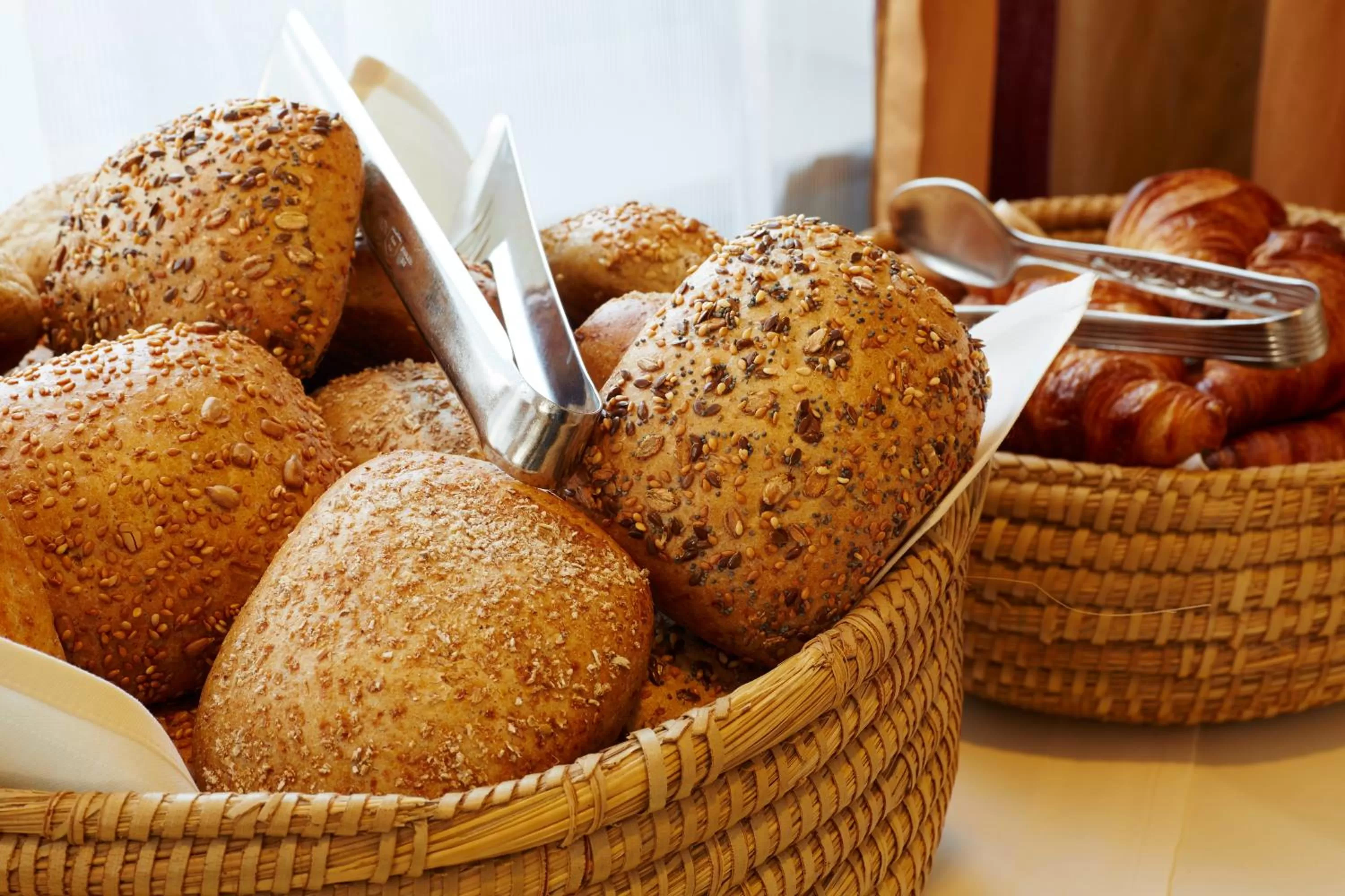 Buffet breakfast in NaturKulturHotel Stumpf