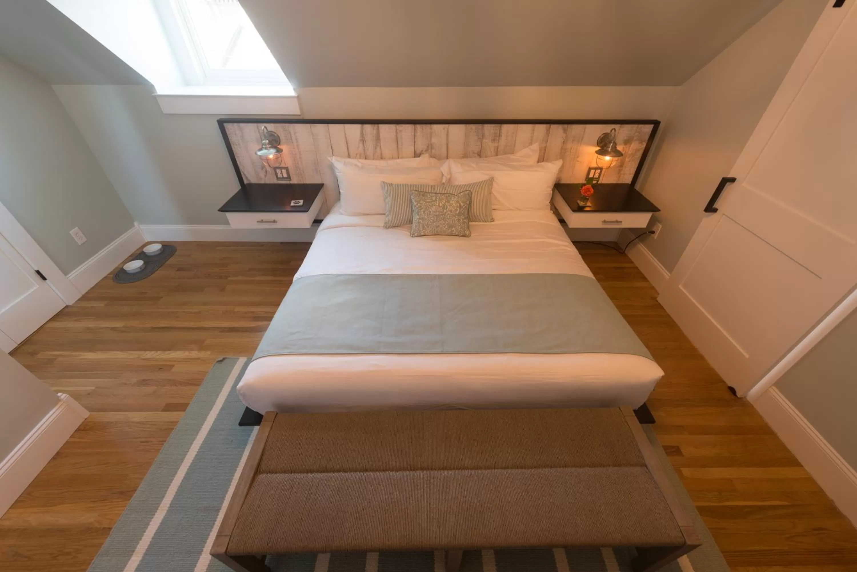 Bed in Paws on Pelham