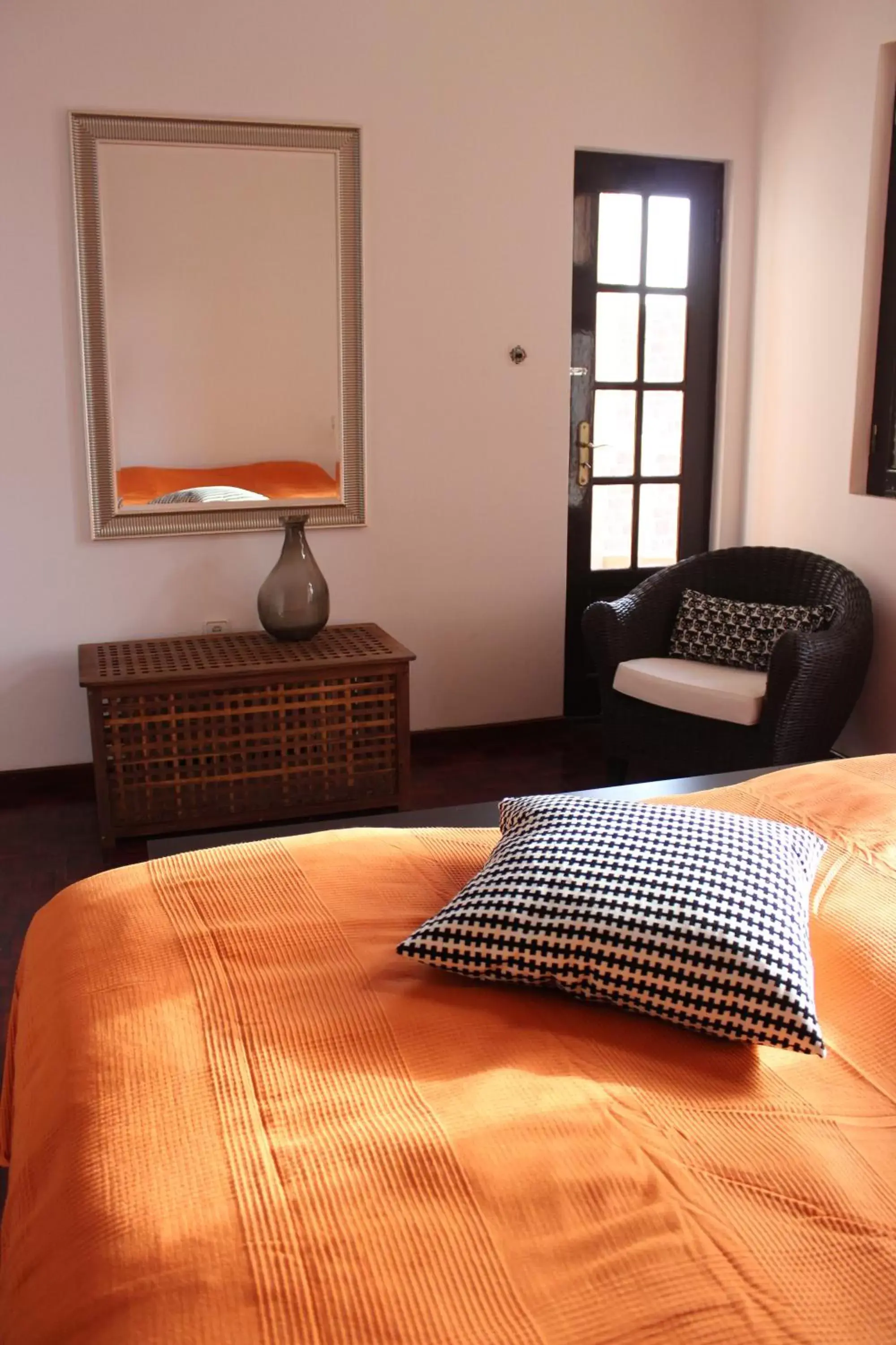 Double Room with Balcony and Sea View - single occupancy in Vila Mira Mar Double Room with Balcony and Sea View - single occupancy in Vila Mira Mar