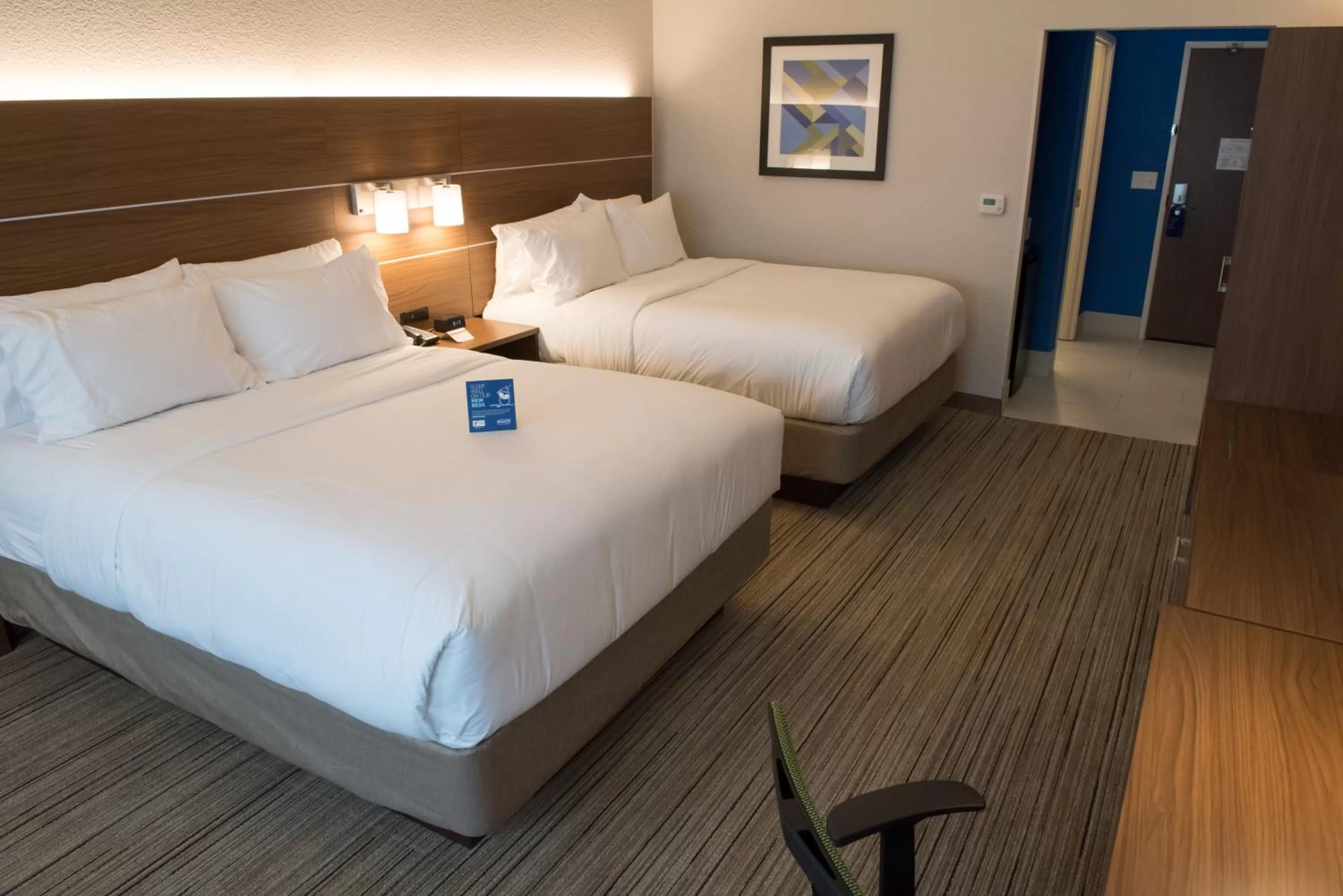 Bed in Holiday Inn Express & Suites Dayton North - Vandalia by IHG