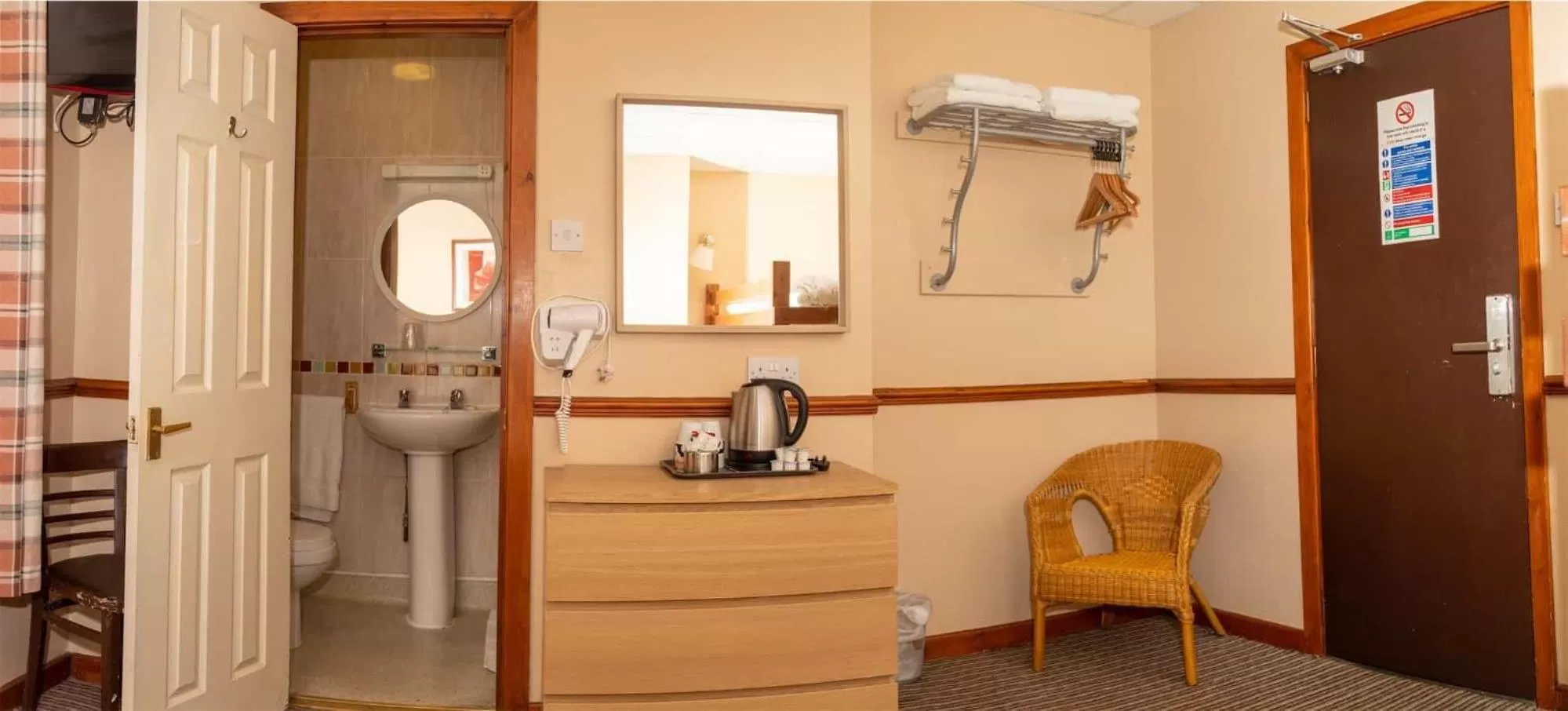 Bedroom in The Lawton