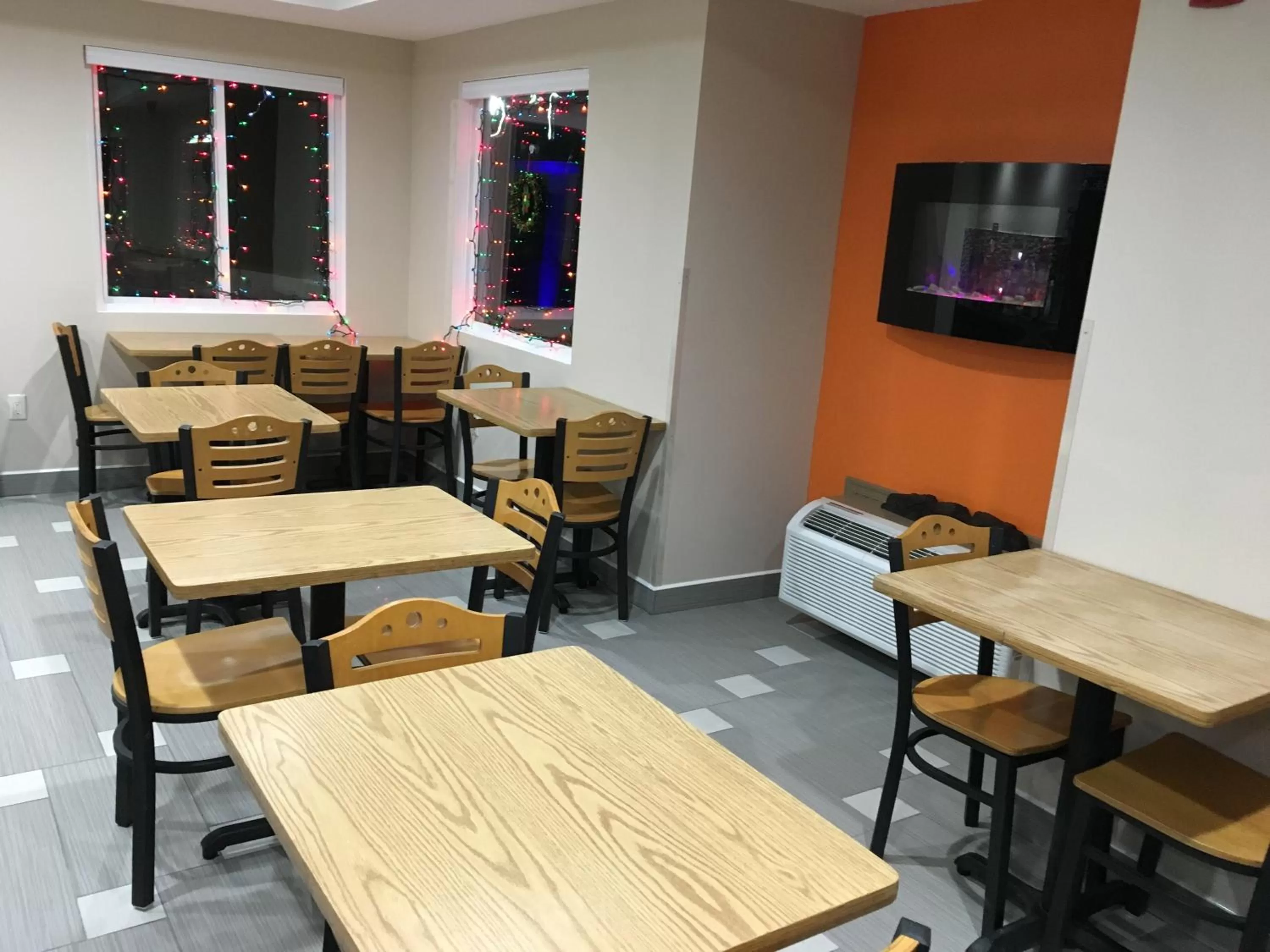 Banquet/Function facilities in Travel Inn & Suites Flemington