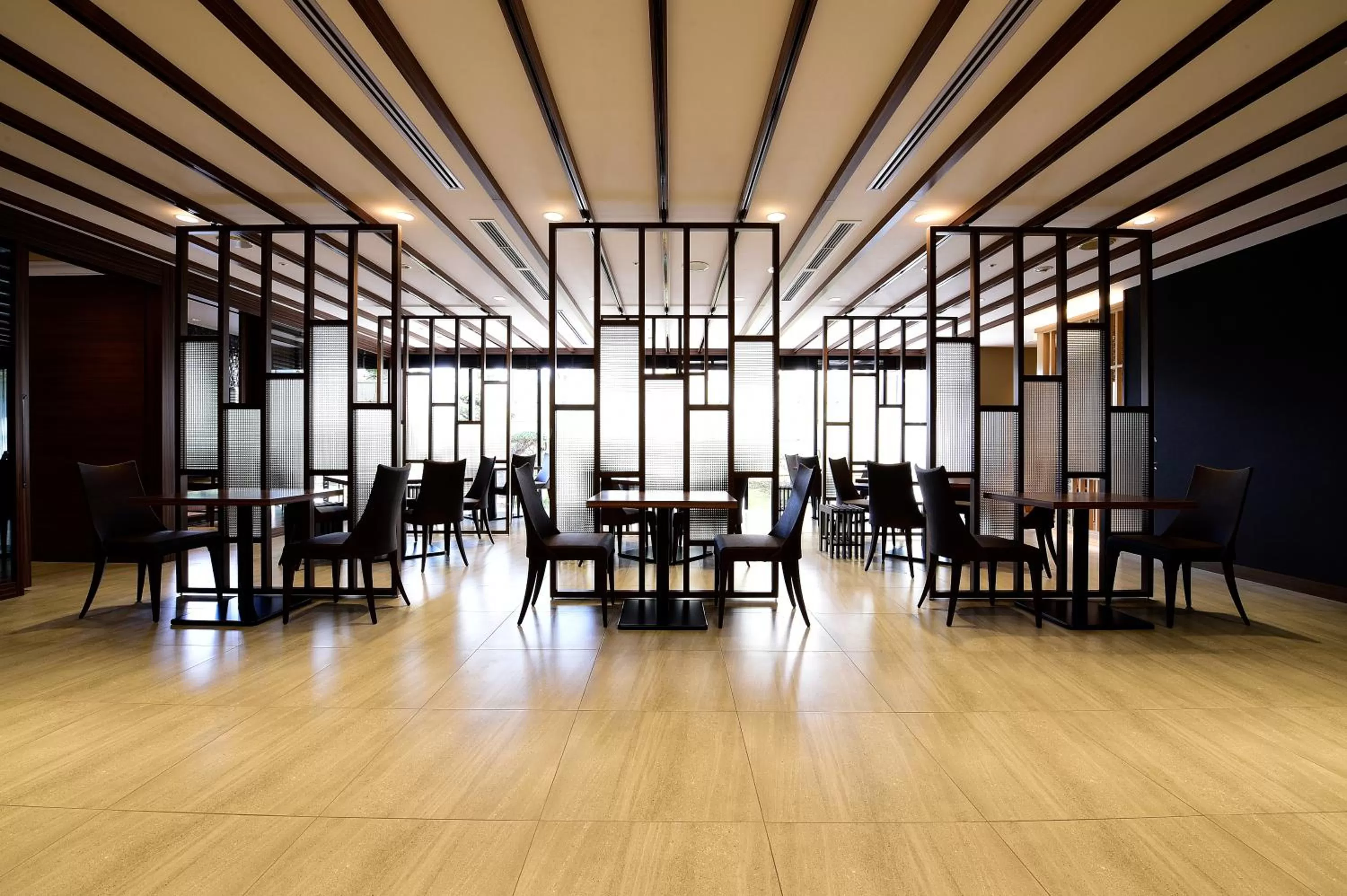 Restaurant/places to eat in Hotel Hewitt Koshien