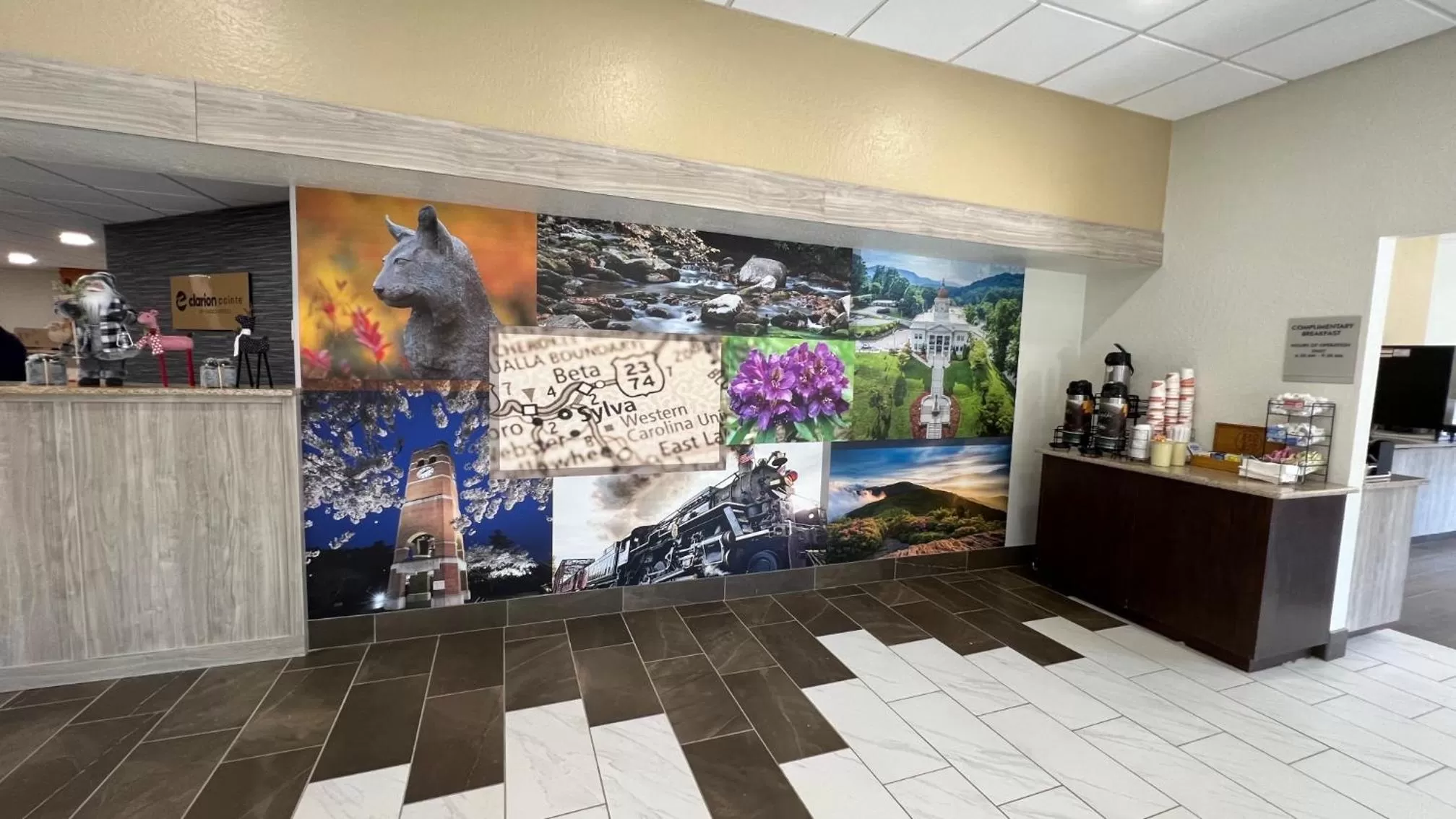 Coffee/tea facilities in Clarion Pointe Sylva near Cherokee Area
