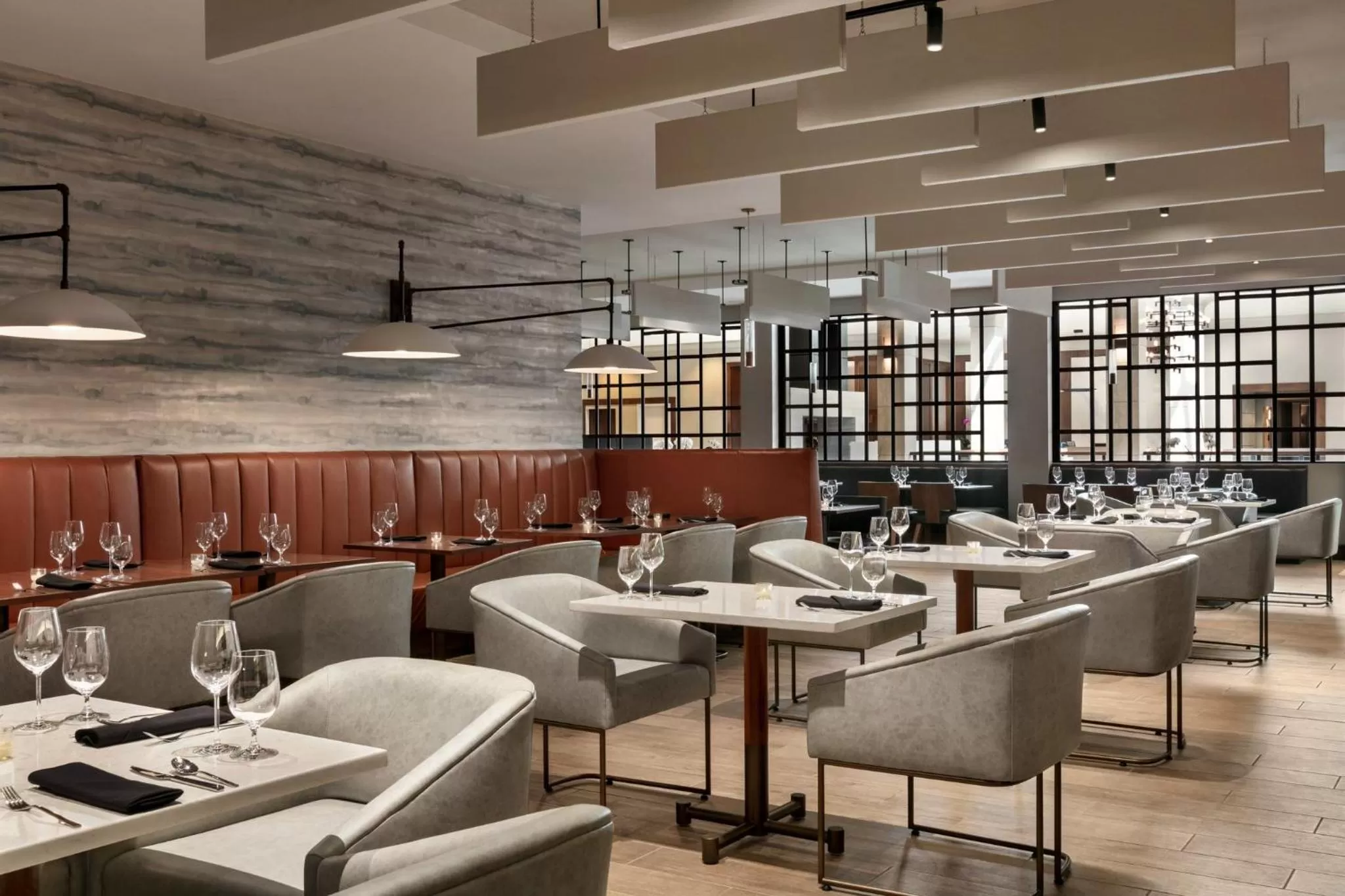 Restaurant/places to eat in Crowne Plaza Hotel Philadelphia - King of Prussia by IHG