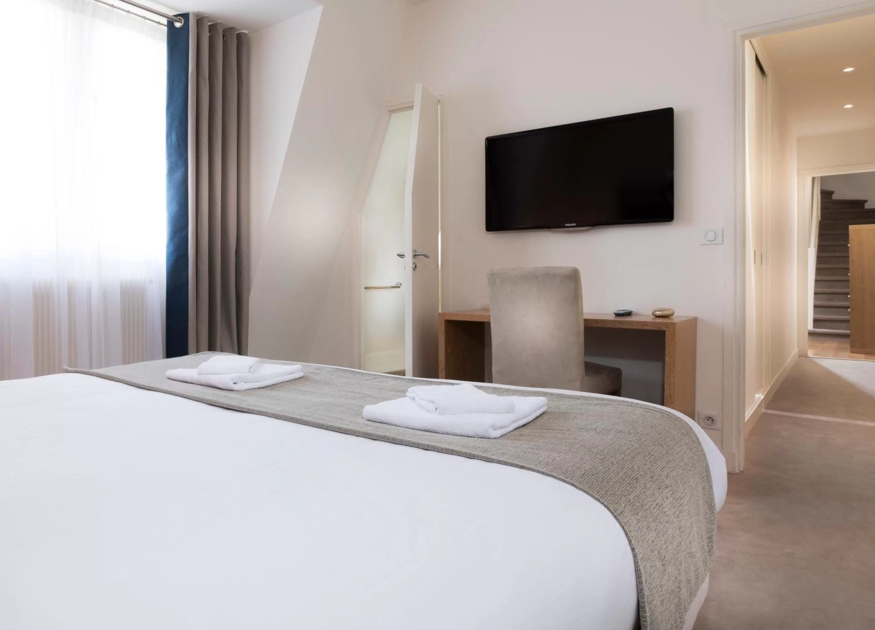 Bedroom, Bed in Résidence Charles Floquet