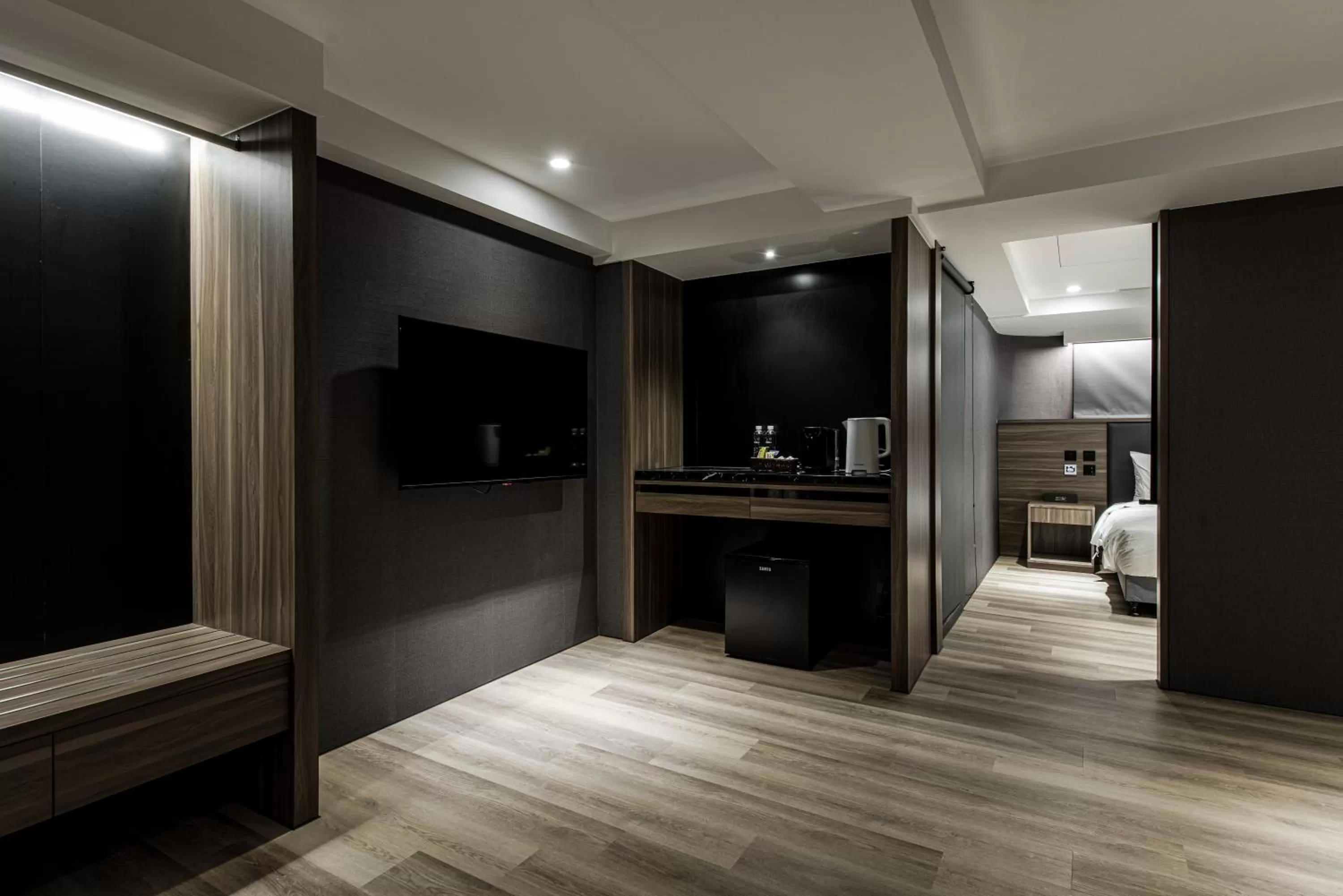 Bed in Autumn Willow Hotel