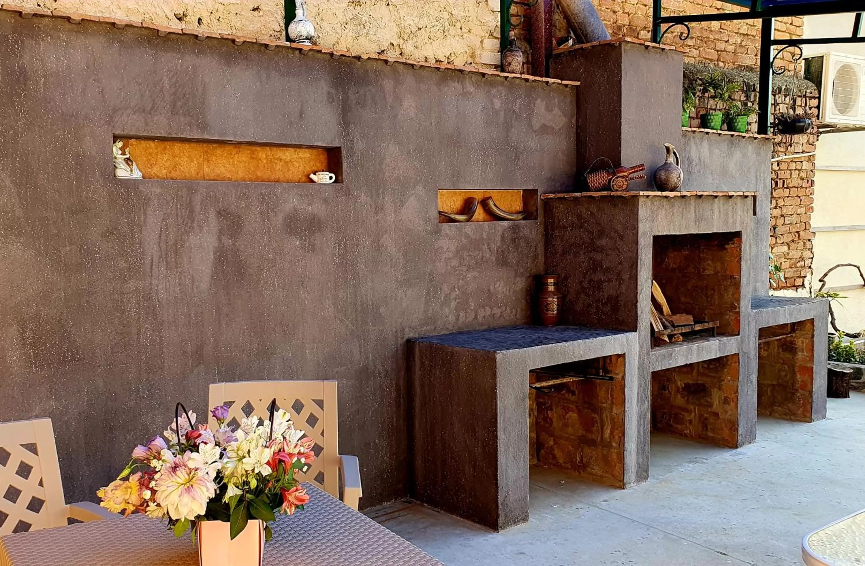 Patio in Hotel BaniHills Tbilisi