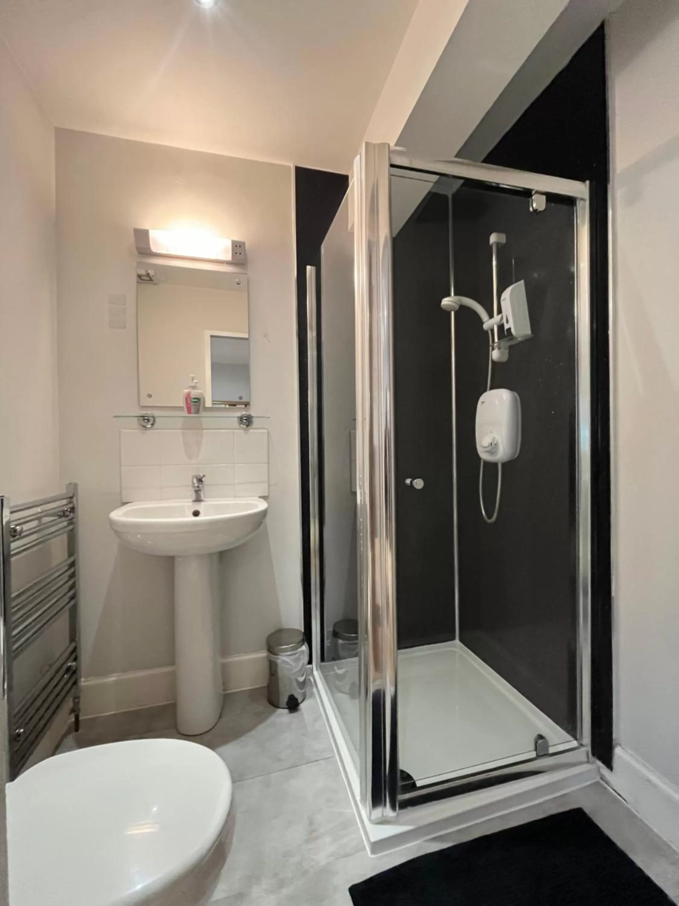 Bathroom in Park View Rooms