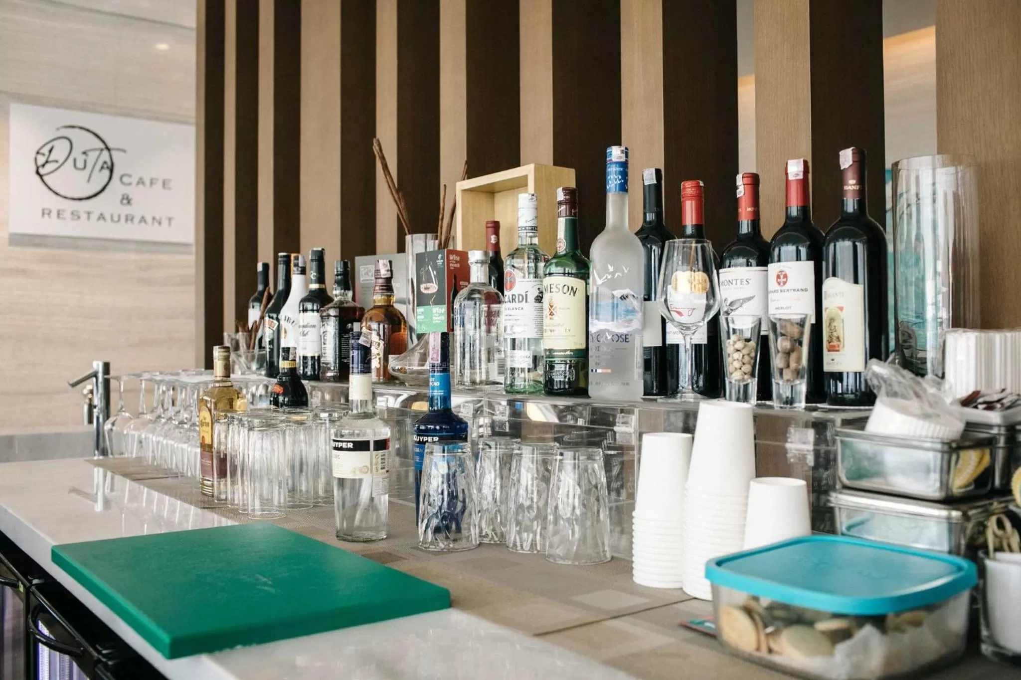 Photo of the whole room in Holiday Inn & Suites Jakarta Gajah Mada by IHG