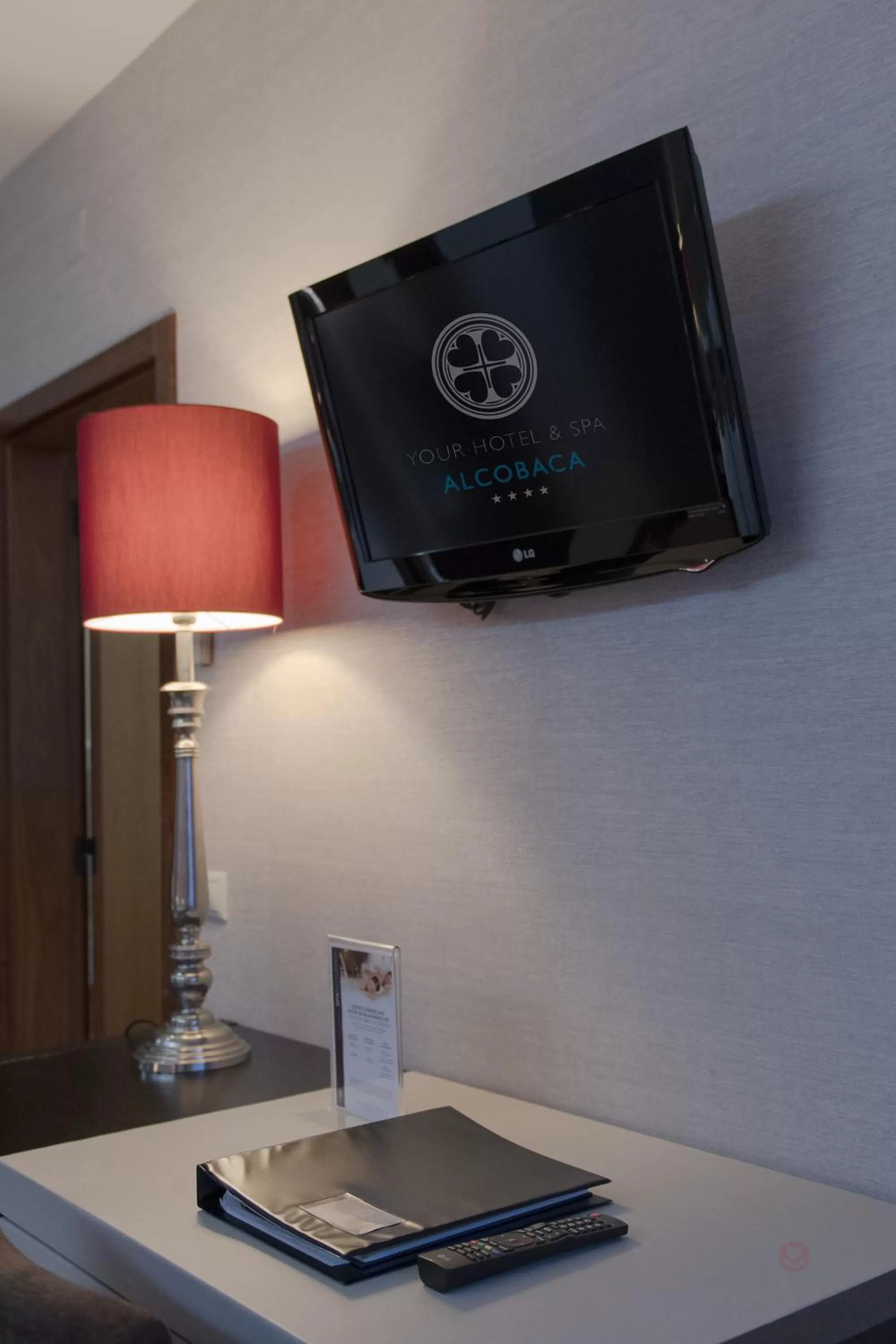 TV and multimedia in Your Hotel & Spa Alcobaça