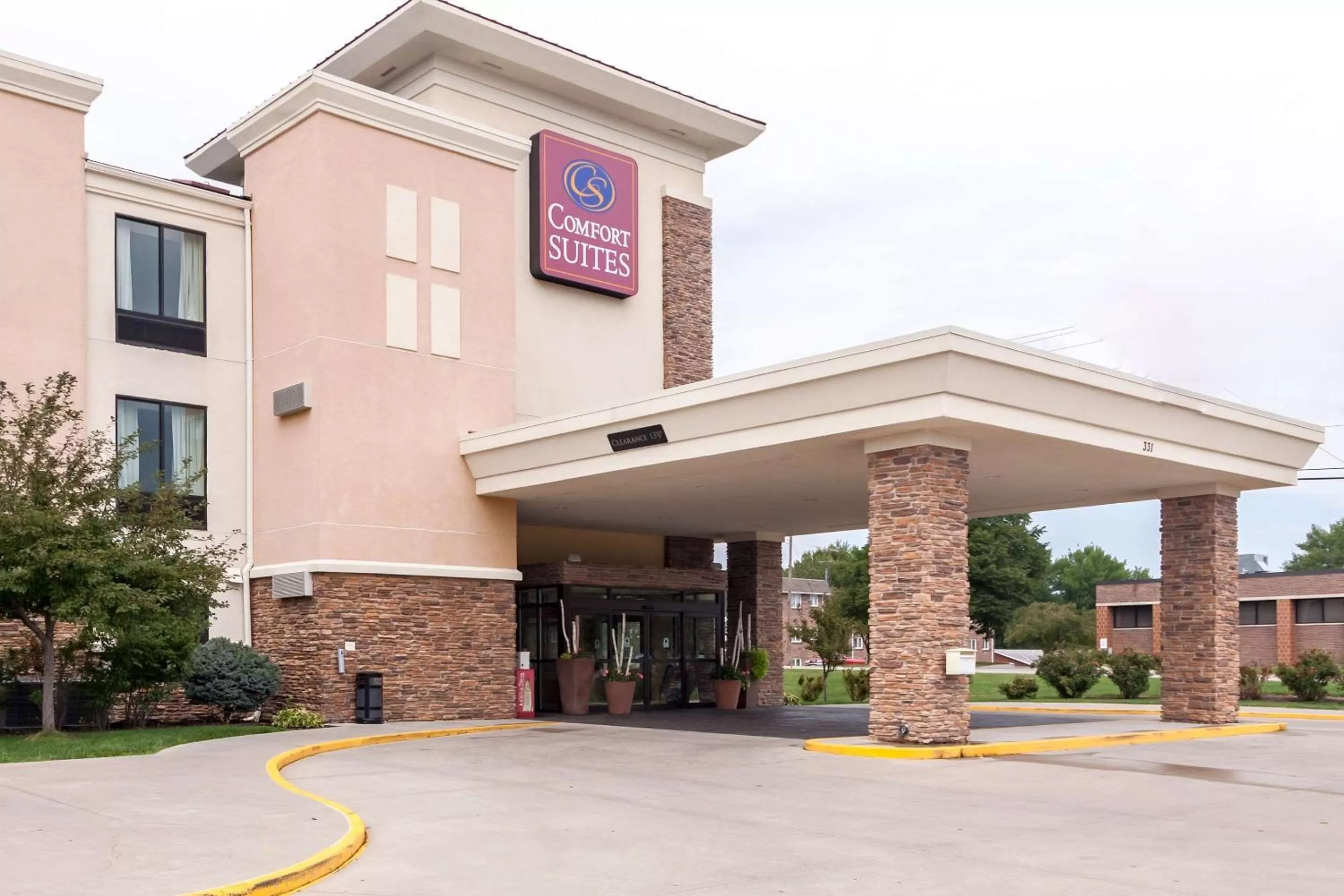 Property building in Comfort Suites East Lincoln - Mall Area