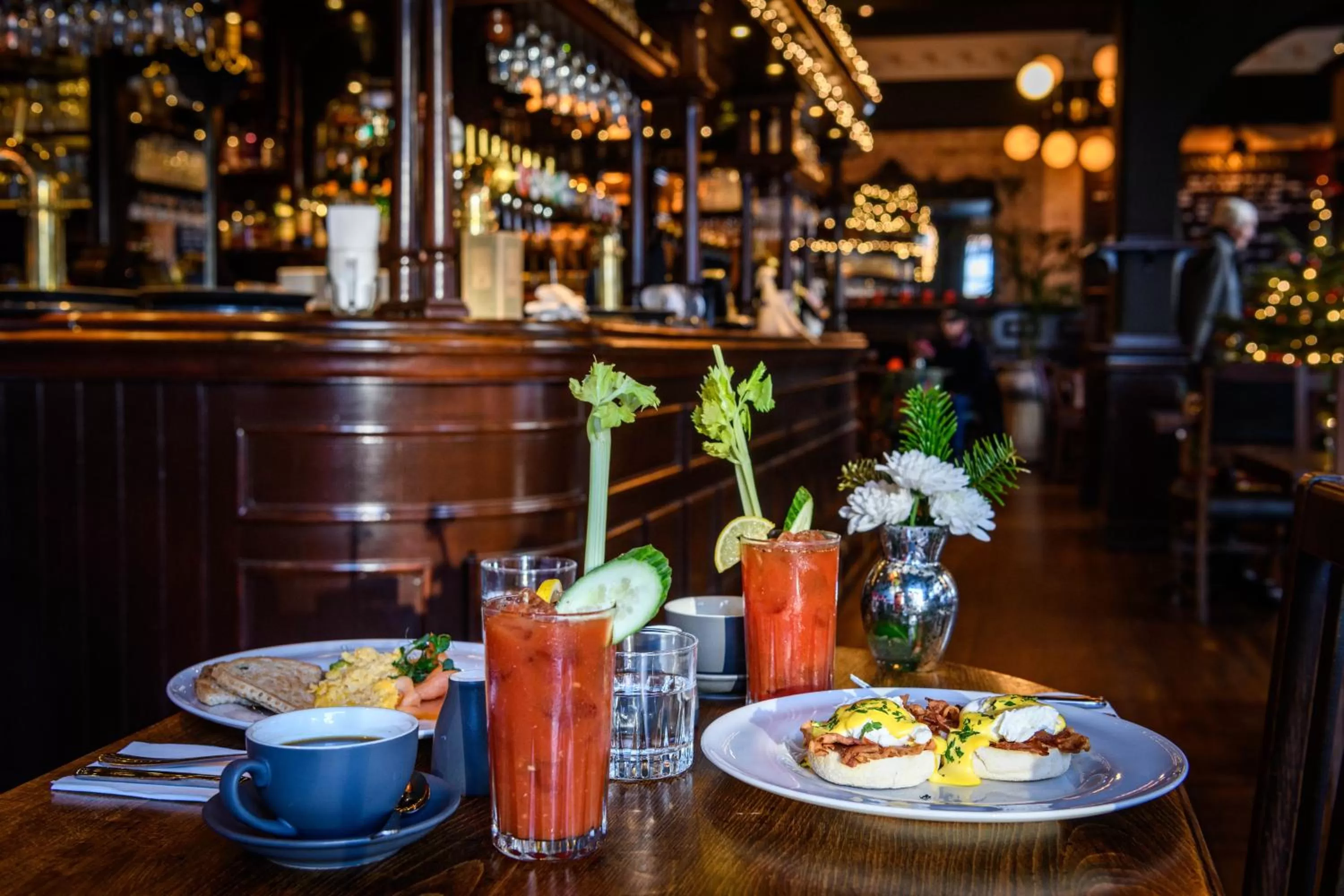 Restaurant/places to eat in The Crown & Greyhound by Innkeeper's Collection