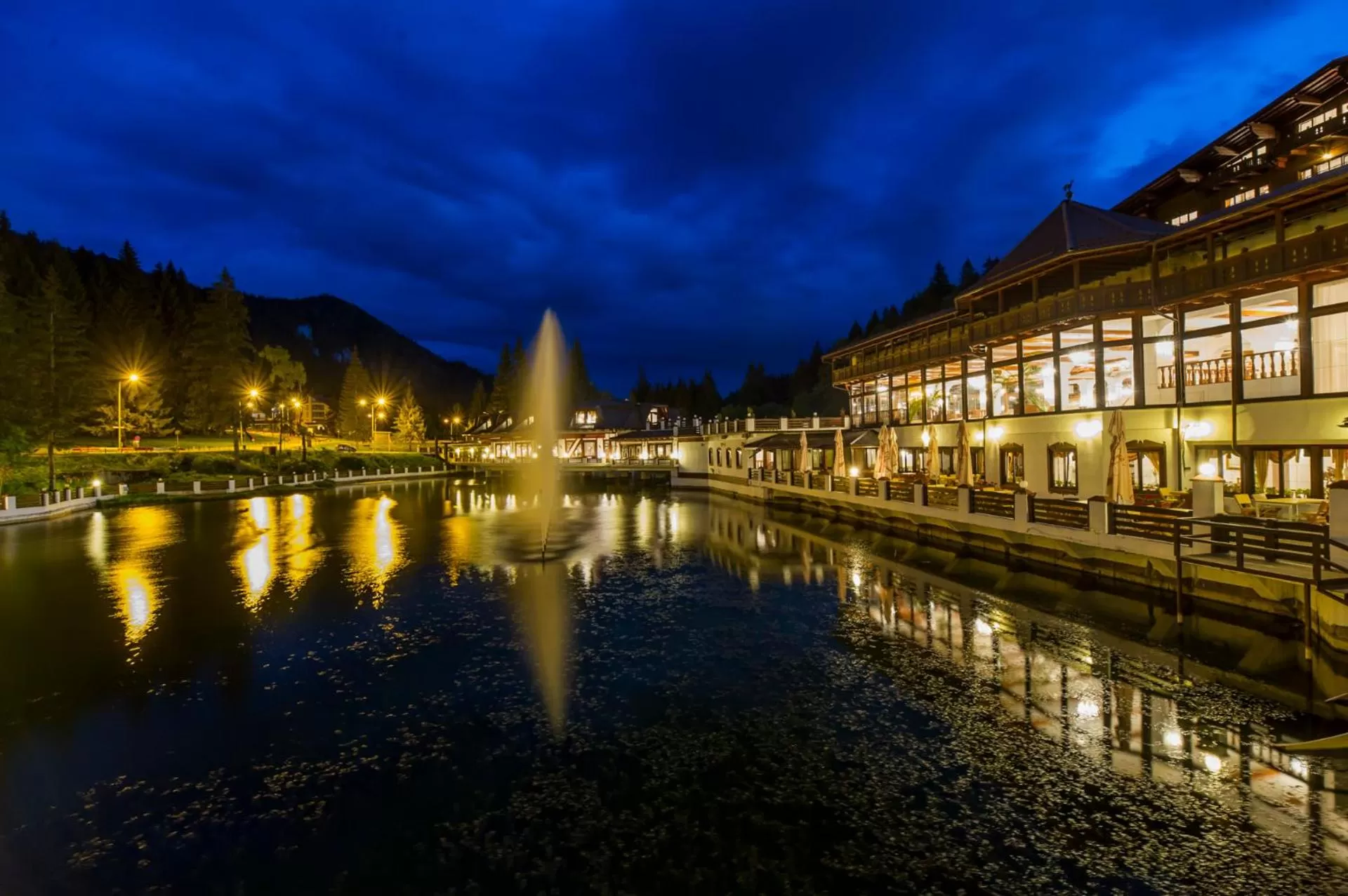 Facade/entrance in Aurelius Imparatul Romanilor Hotel & SPA
