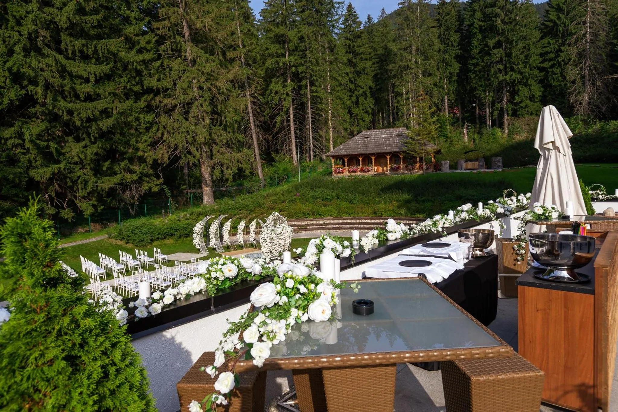 Property building in Teleferic Grand Hotel