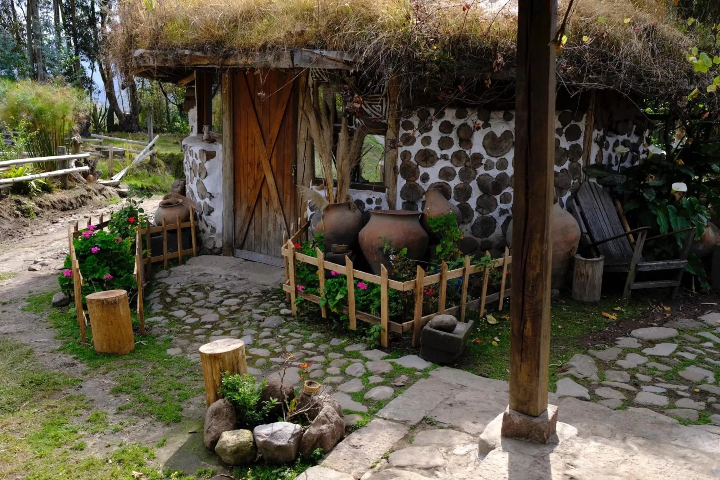 Property building in El Tio Hostal