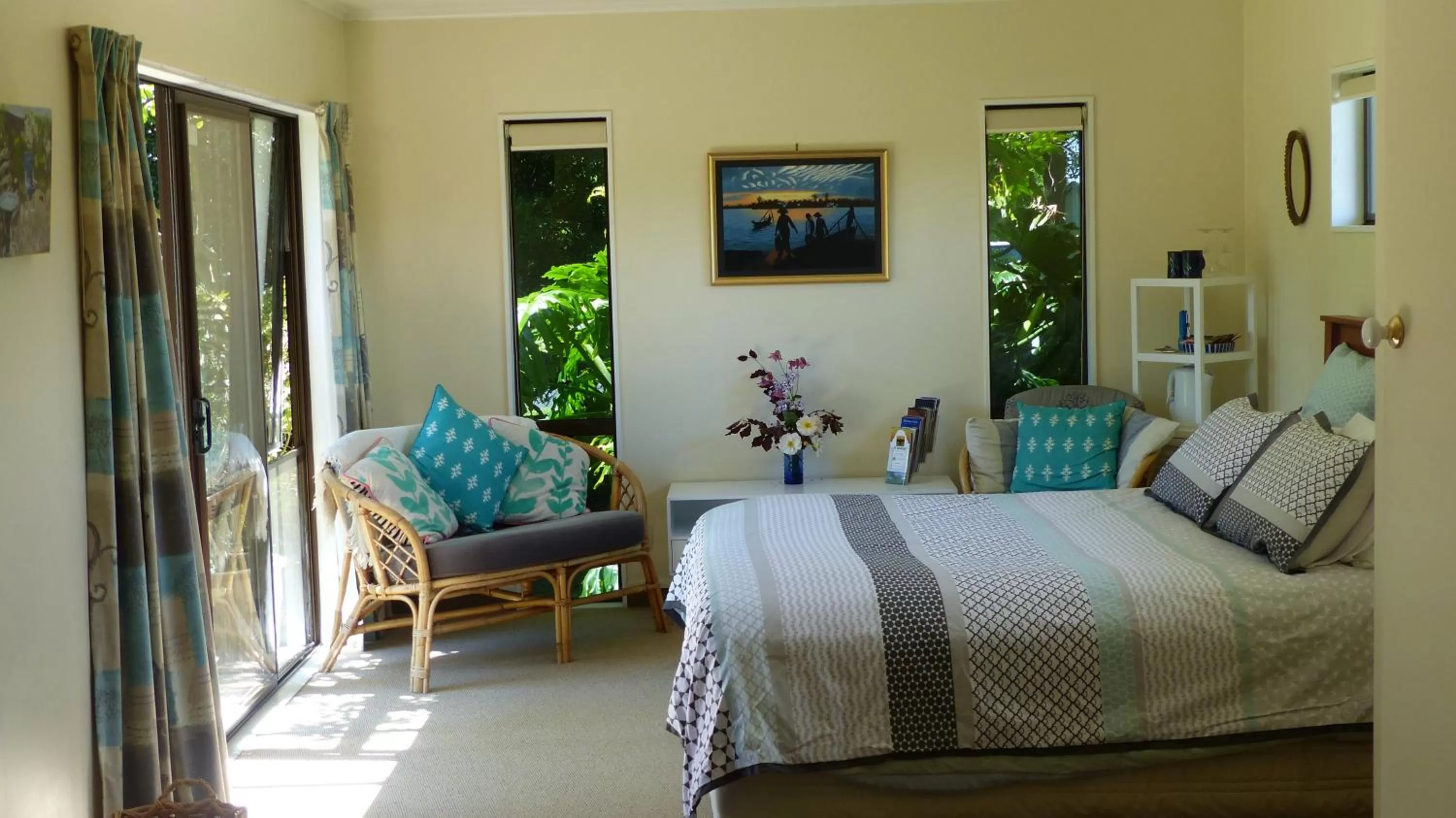 Bed, Room Photo in Ashcroft Gardens Bed & Breakfast