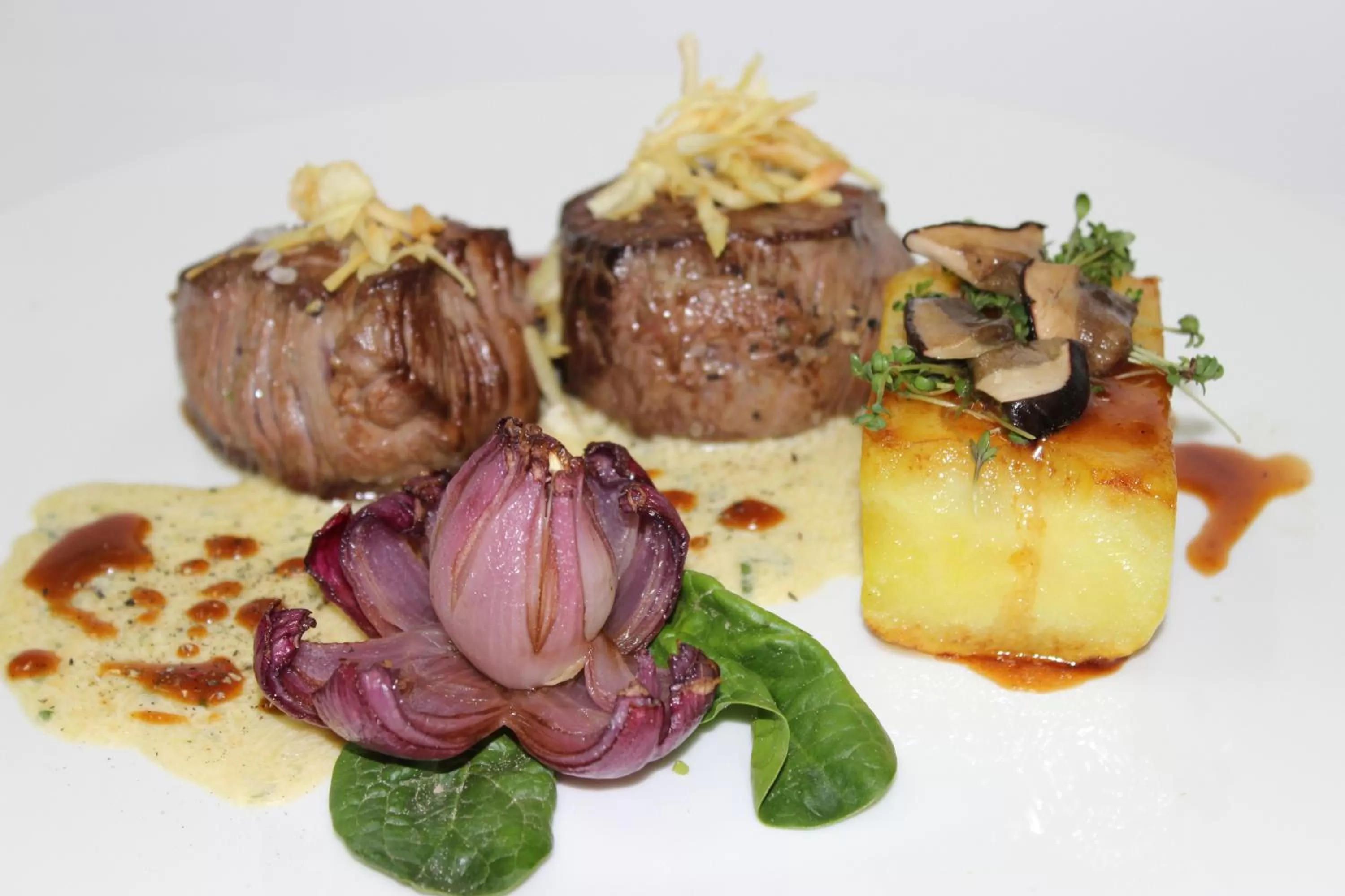 Restaurant/places to eat in Hotel Pod Věží