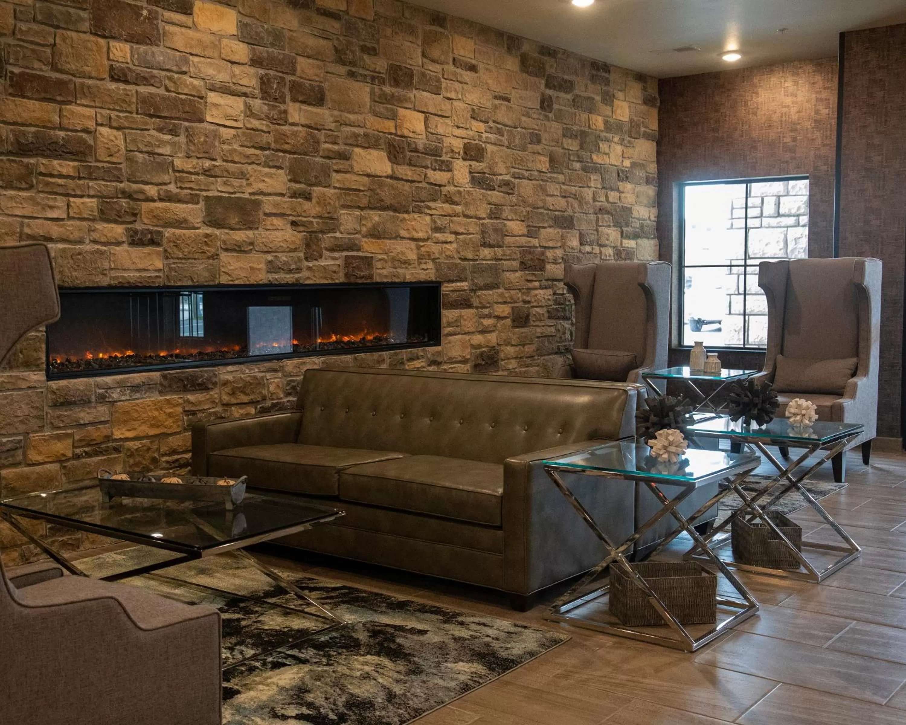 Lobby or reception in Cobblestone Hotel & Suites - Two Rivers