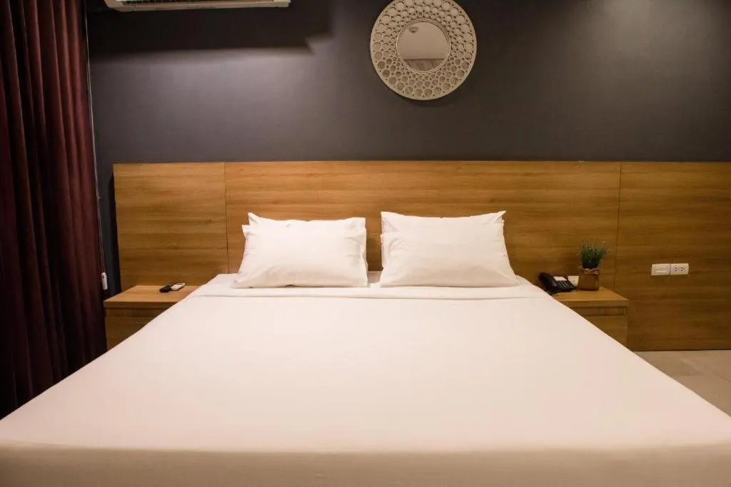 Bed in Marigold Sukhumvit - Free Shuttle to BTS Bearing Station