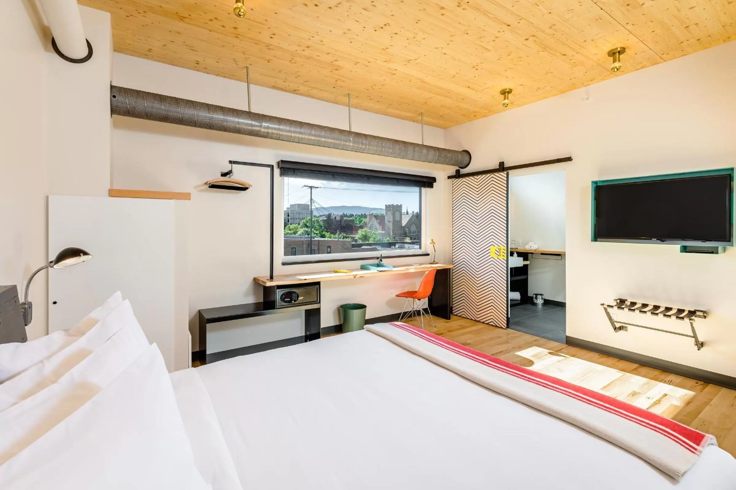 Bedroom, Bed in The LARK