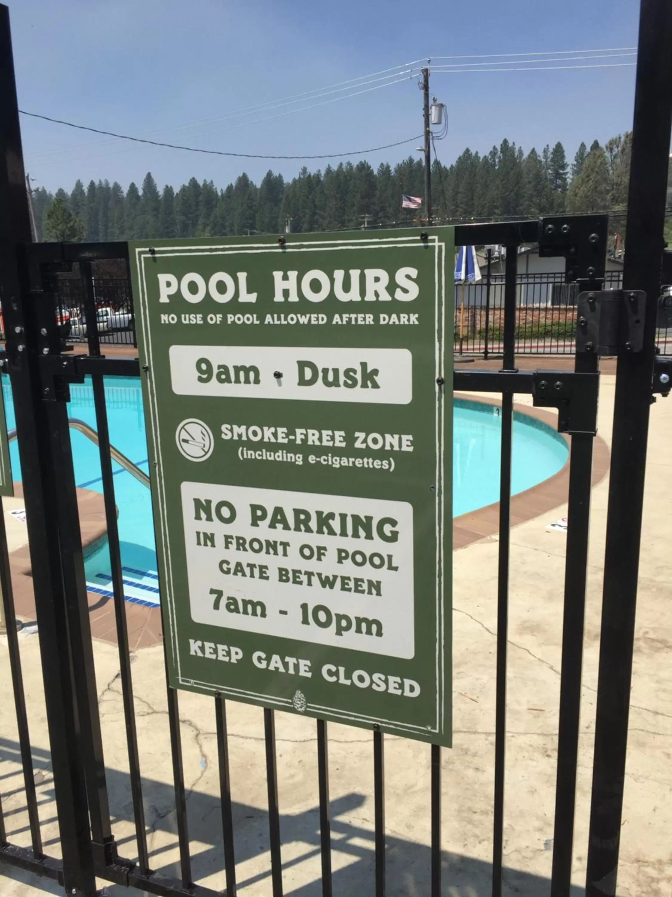 Swimming pool in Holiday Lodge