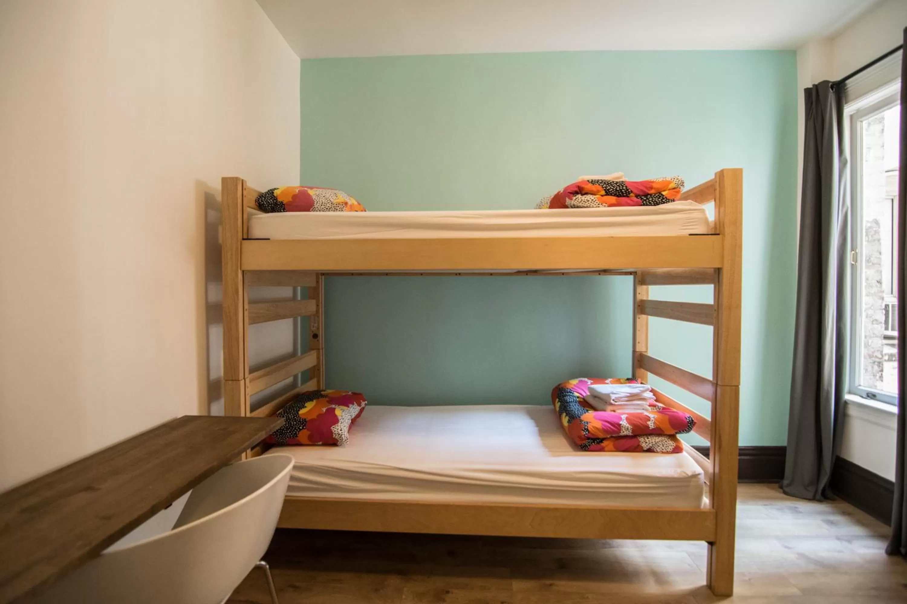 Double Room with Shared Bathroom in The Bartlett Hotel and Guesthouse